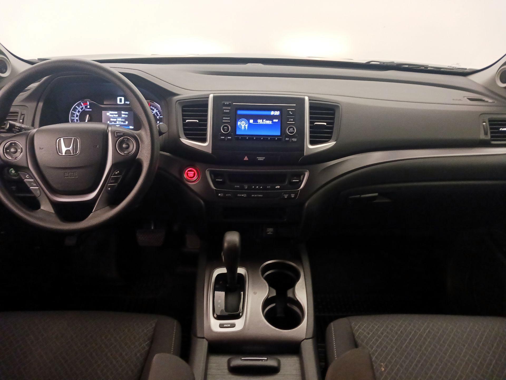 Thumbnail: 2017 Honda Ridgeline - 9