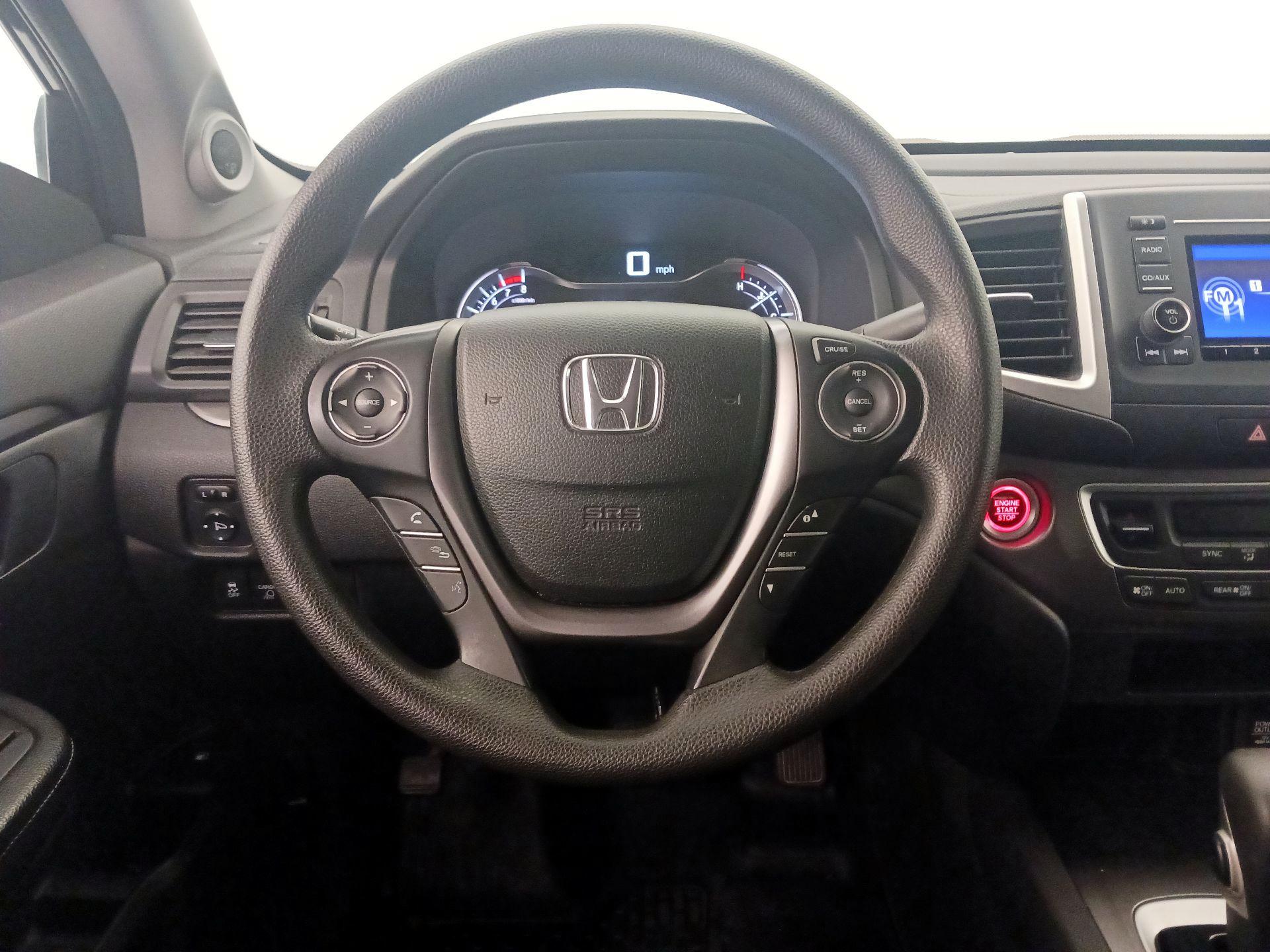 Thumbnail: 2017 Honda Ridgeline - 10