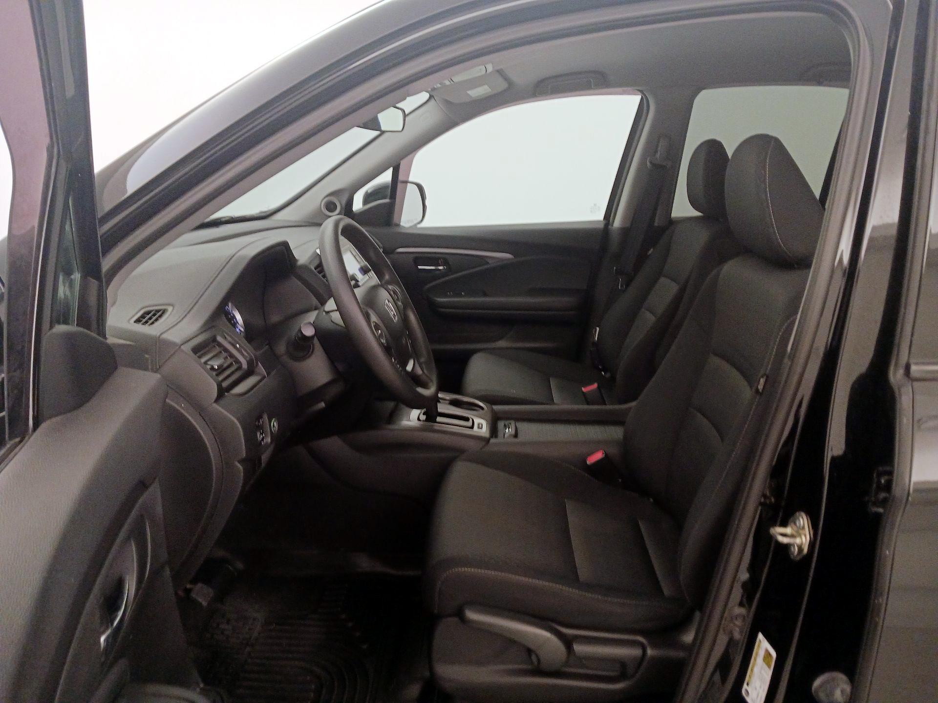 Thumbnail: 2017 Honda Ridgeline - 11