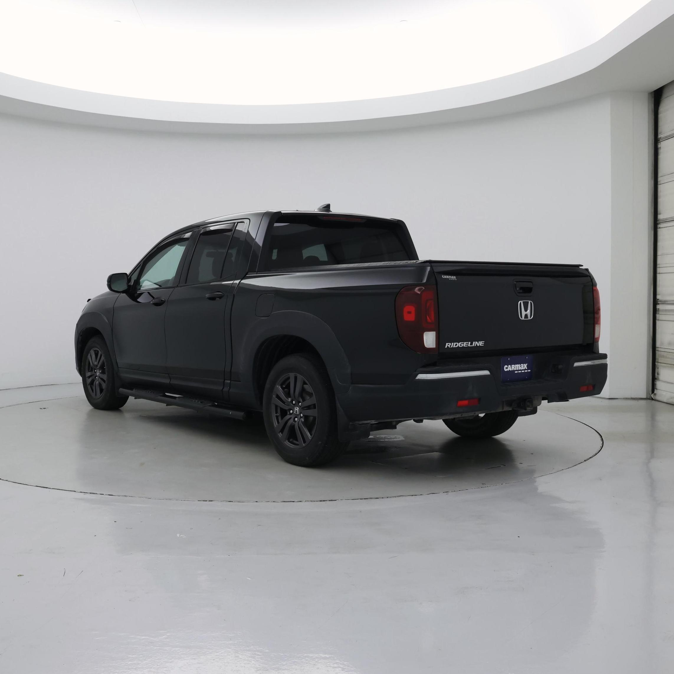 Thumbnail: 2017 Honda Ridgeline - 2