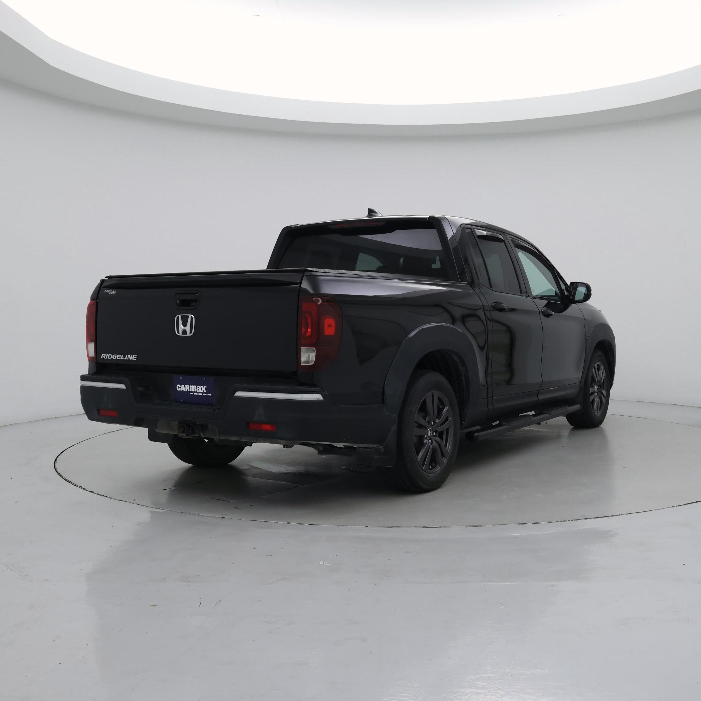 Thumbnail: 2017 Honda Ridgeline - 8