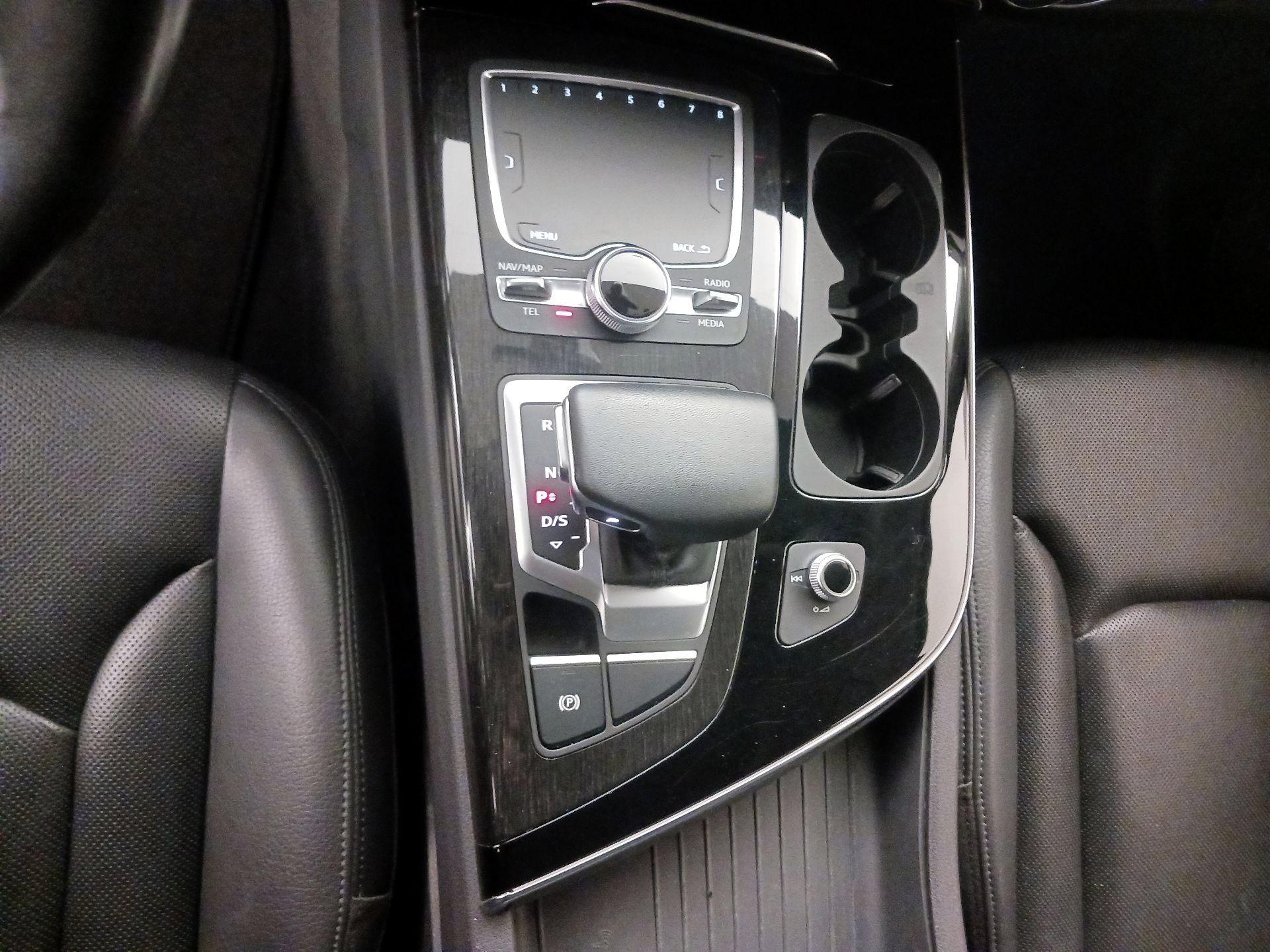 Thumbnail: 2019 Audi Q7 - 18