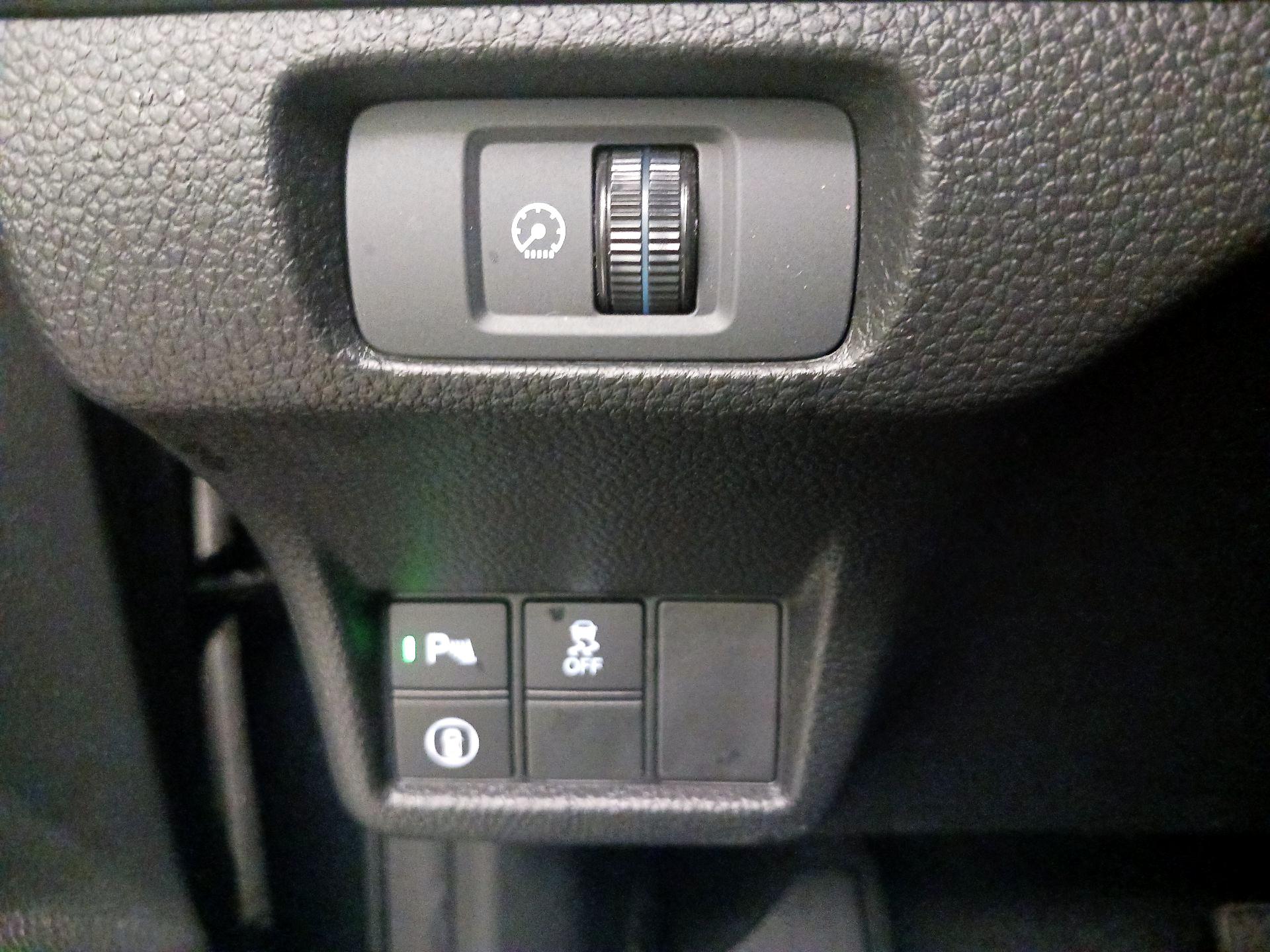 Thumbnail: 2023 Honda Civic - 13