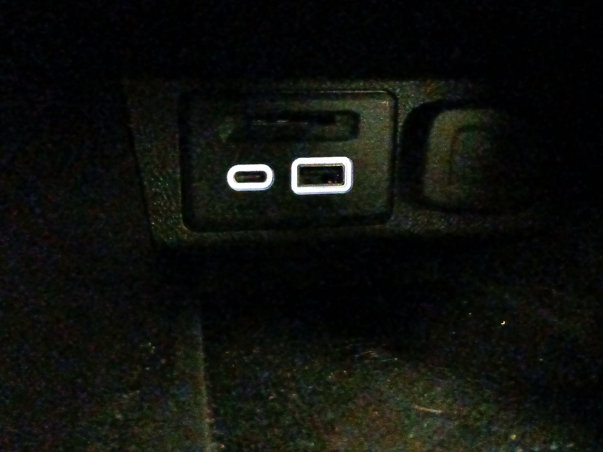 Thumbnail: 2022 Chevrolet Bolt EUV - 18