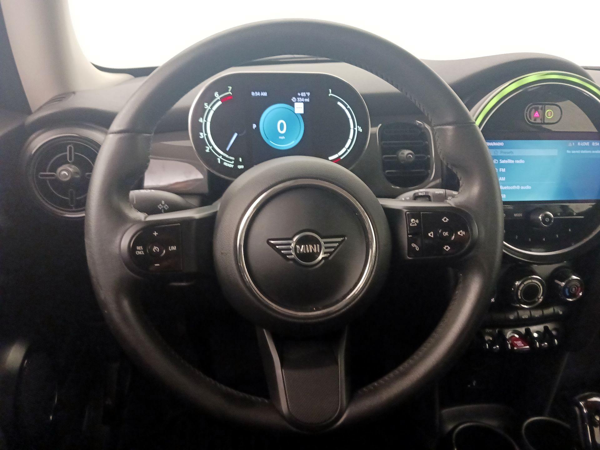 Thumbnail: 2022 MINI Cooper Hardtop - 10