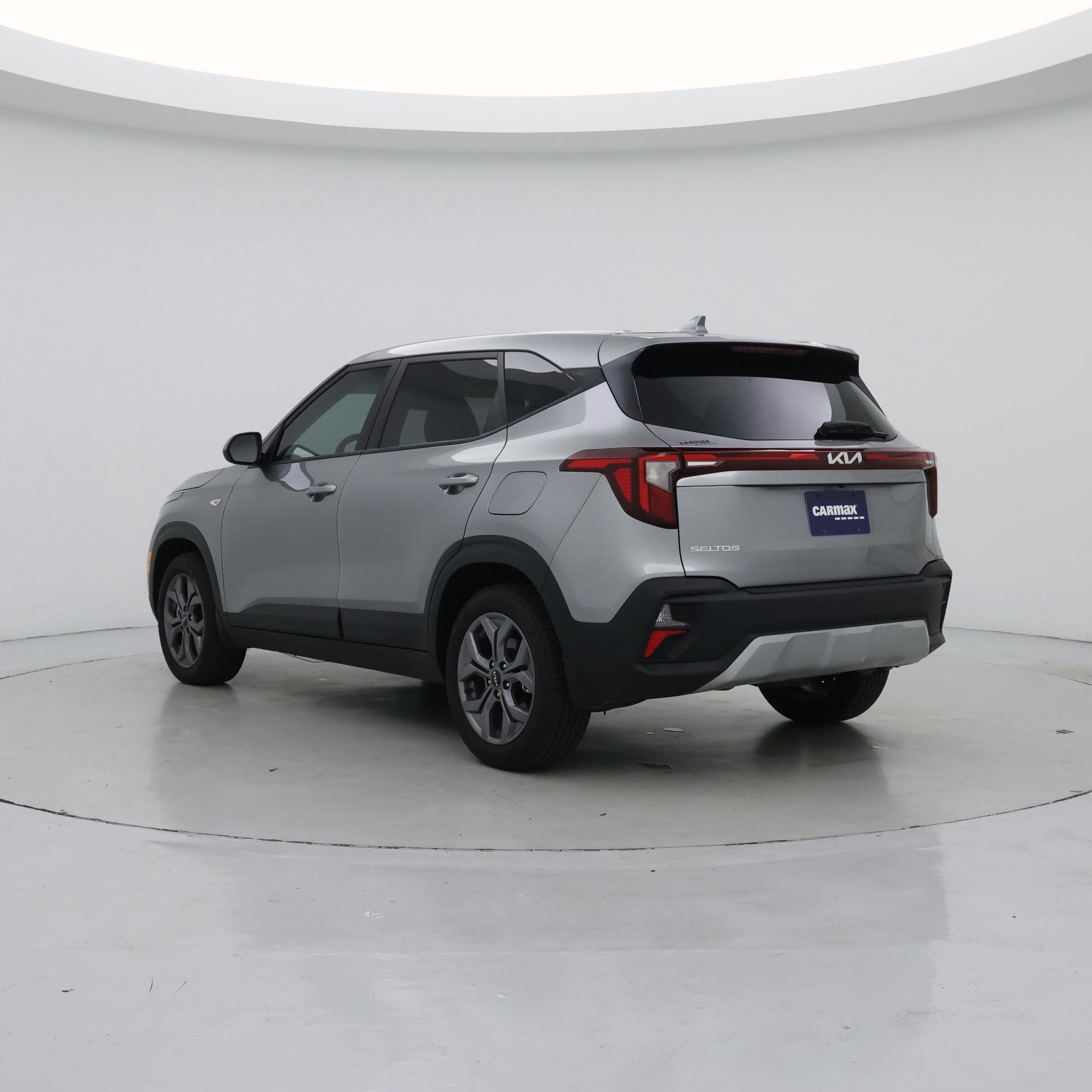 Thumbnail: 2024 Kia Seltos - 2