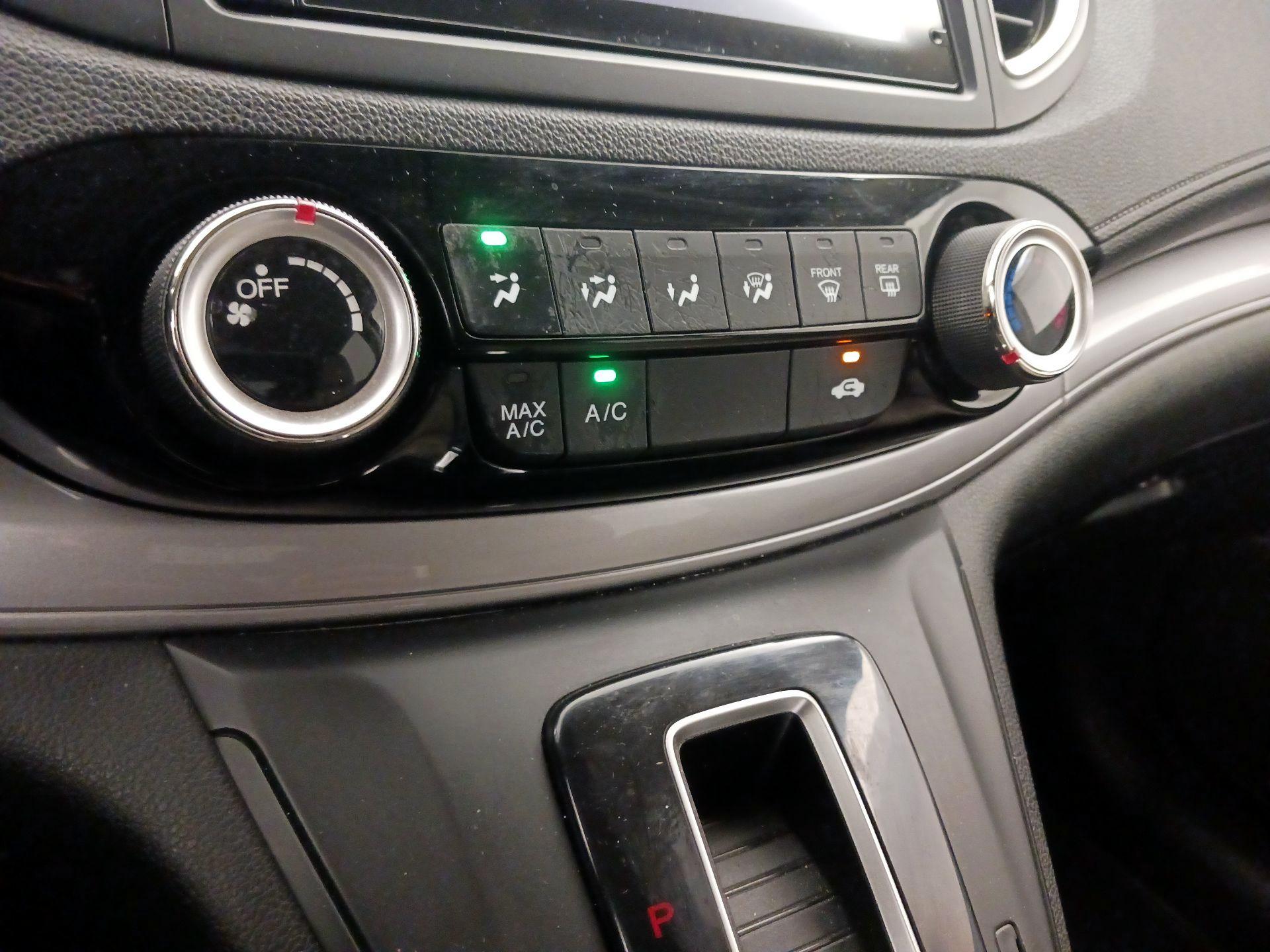 Thumbnail: 2015 Honda CR-V - 16