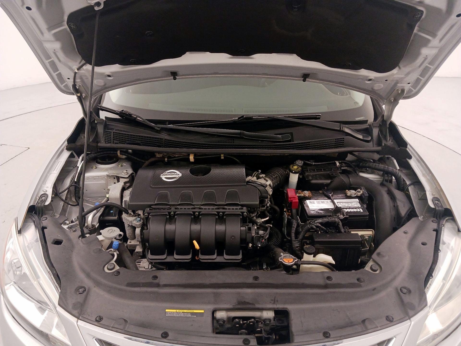 Thumbnail: 2014 Nissan Sentra - 20
