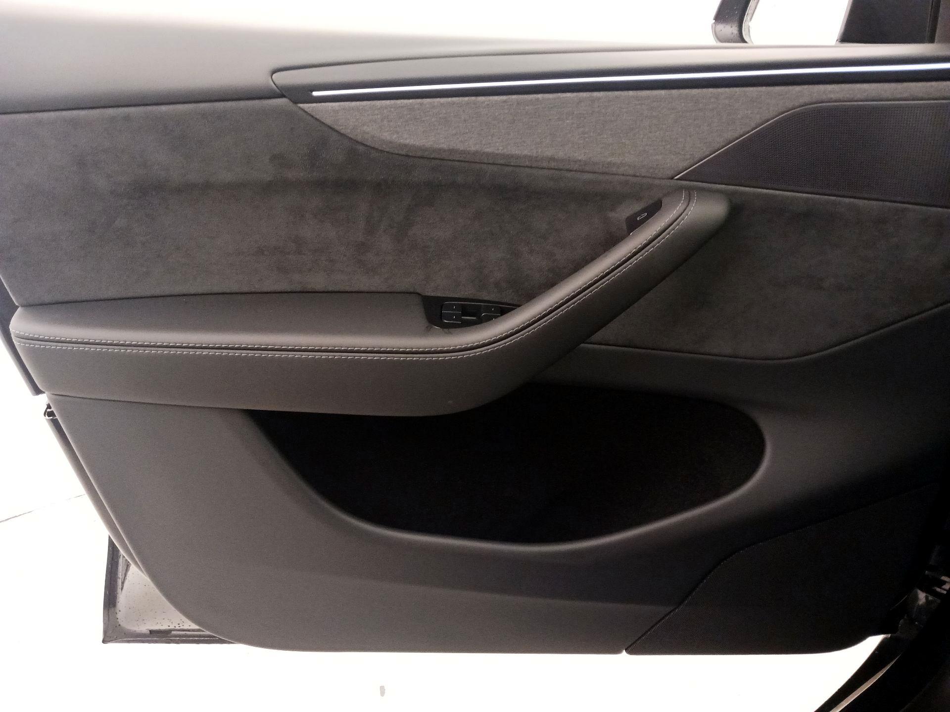 Thumbnail: 2026 Tesla Model Y - 12