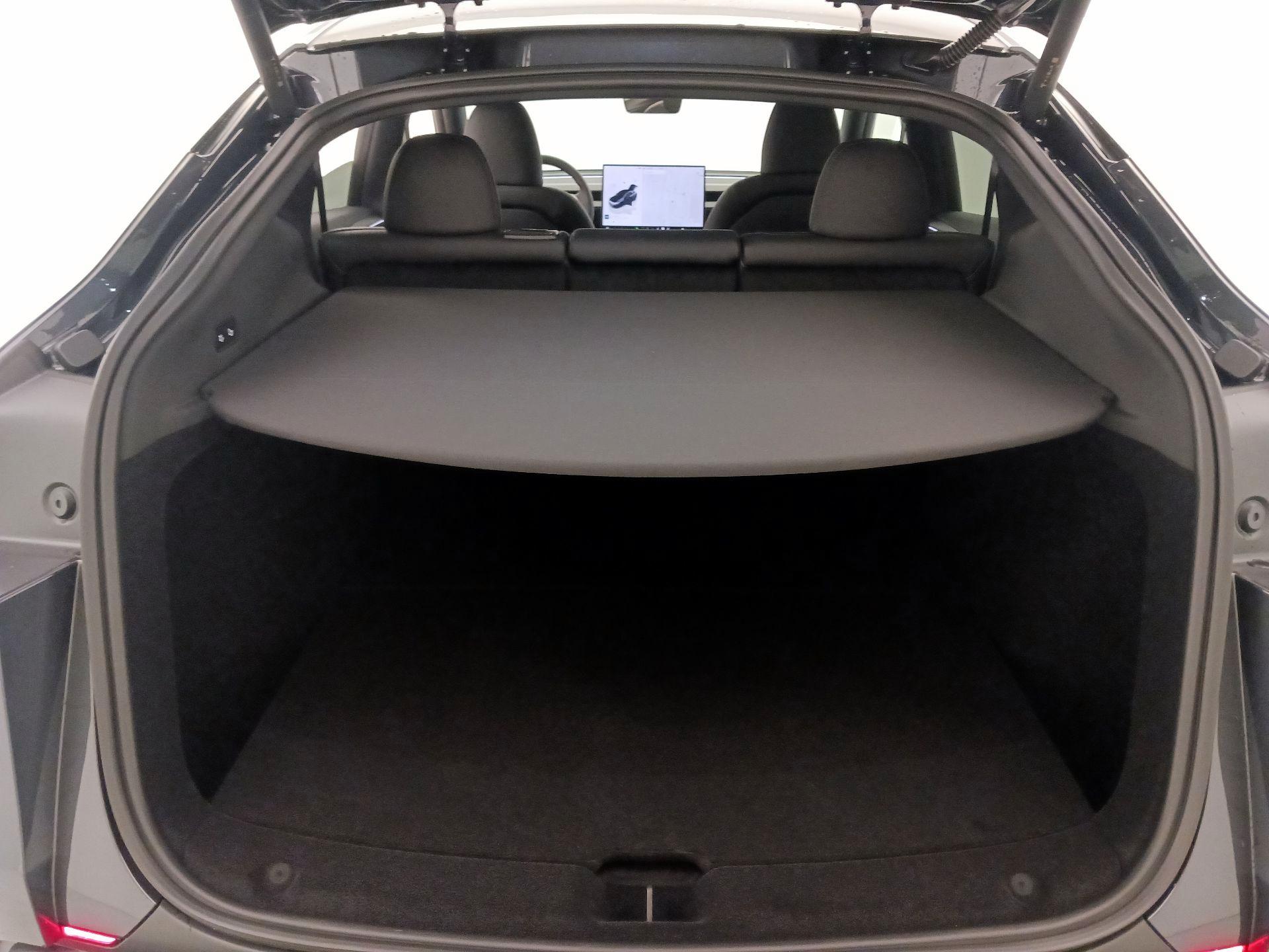 Thumbnail: 2026 Tesla Model Y - 20