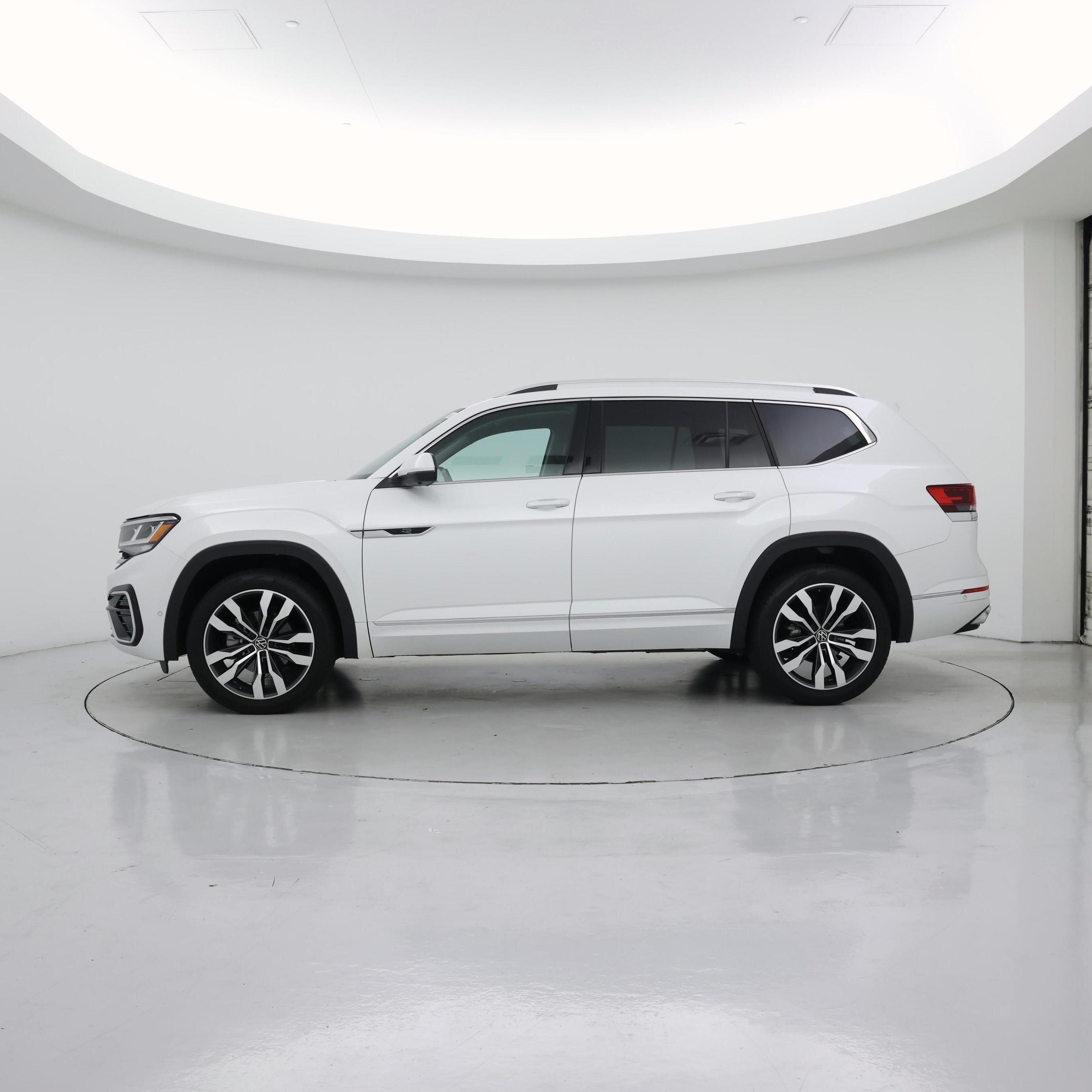 Thumbnail: 2023 Volkswagen Atlas - 3