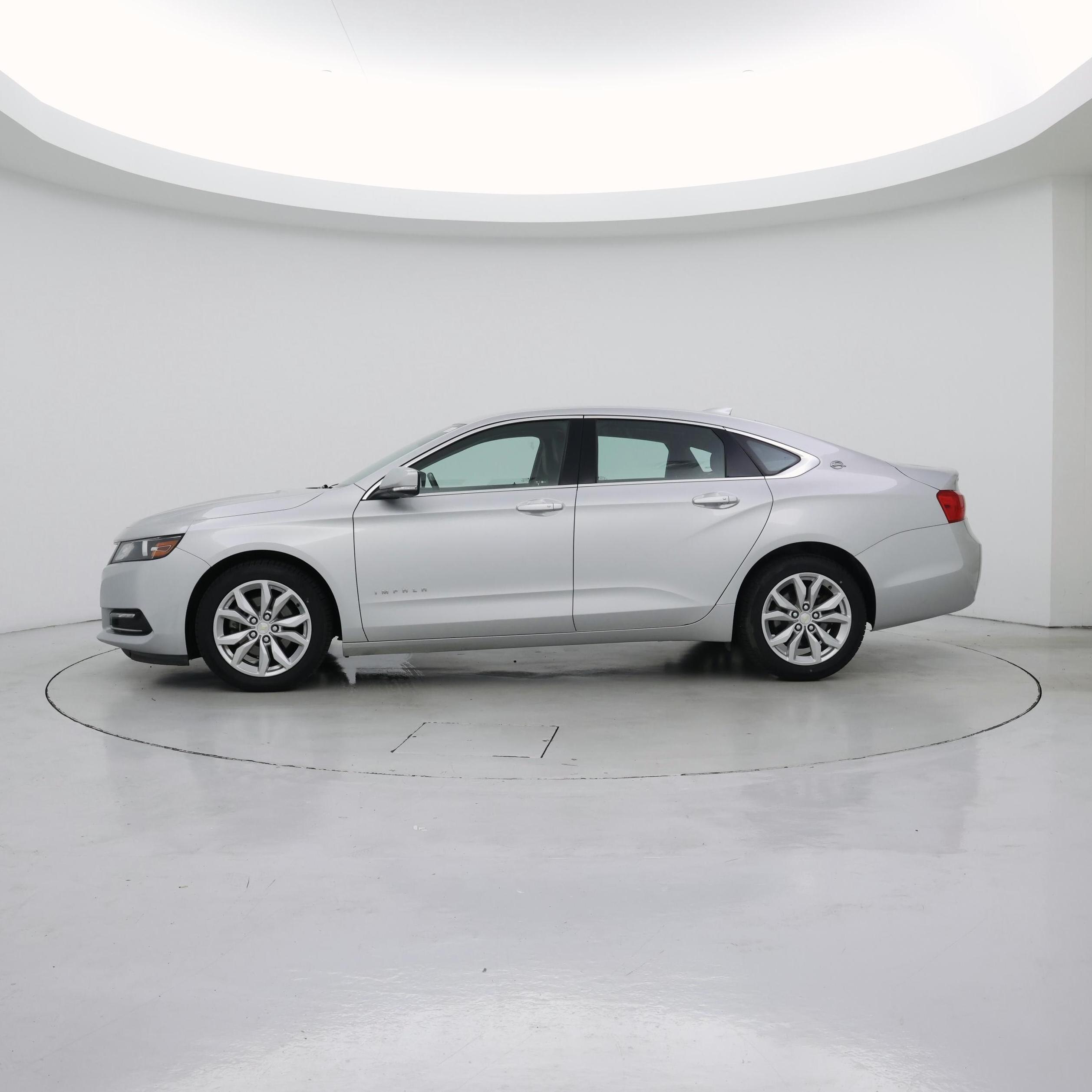 Thumbnail: 2018 Chevrolet Impala - 3