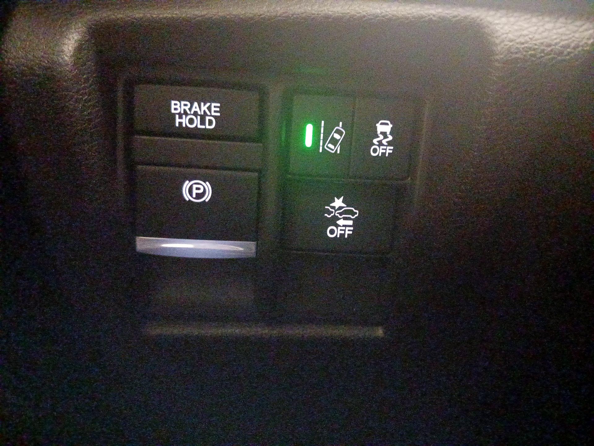 Thumbnail: 2020 Acura MDX - 13