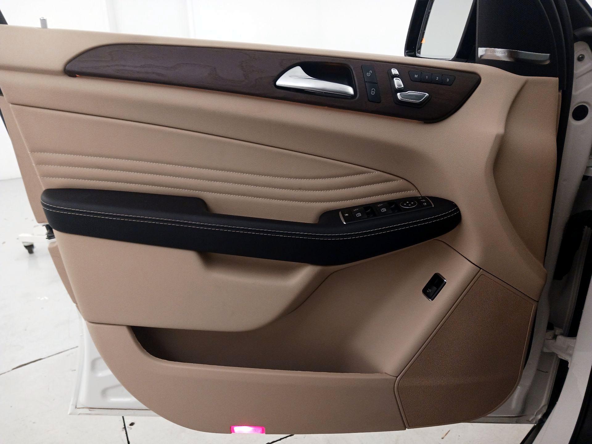 Thumbnail: 2019 Mercedes-Benz GLE - 12