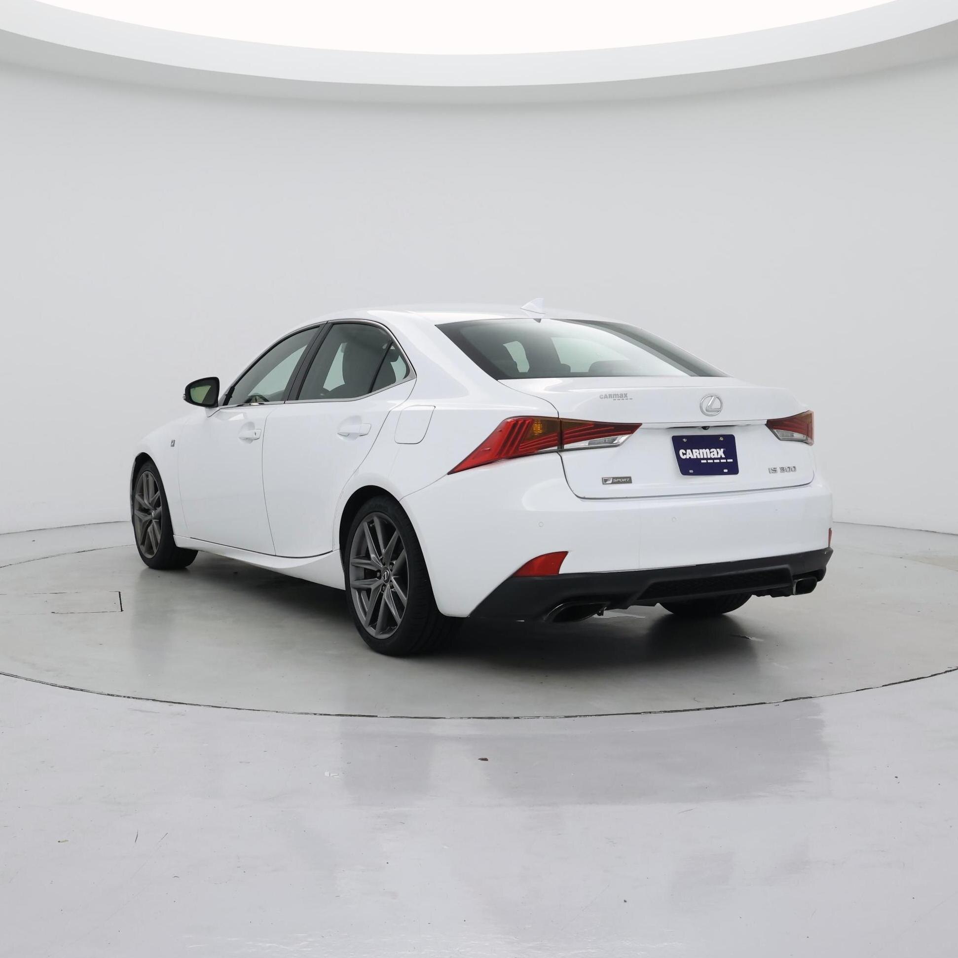 Thumbnail: 2020 Lexus IS - 2