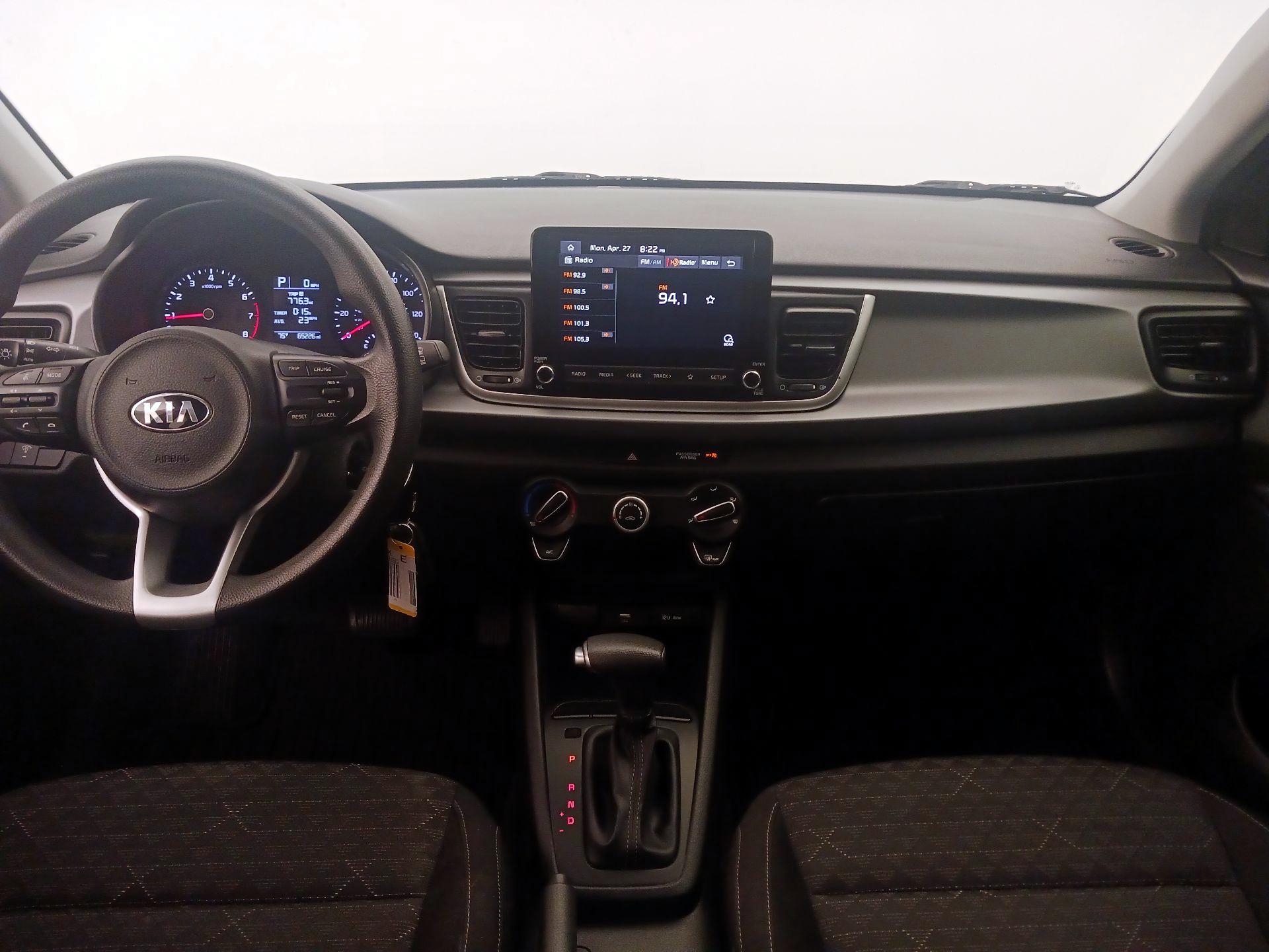 Thumbnail: 2021 Kia Rio5 - 9