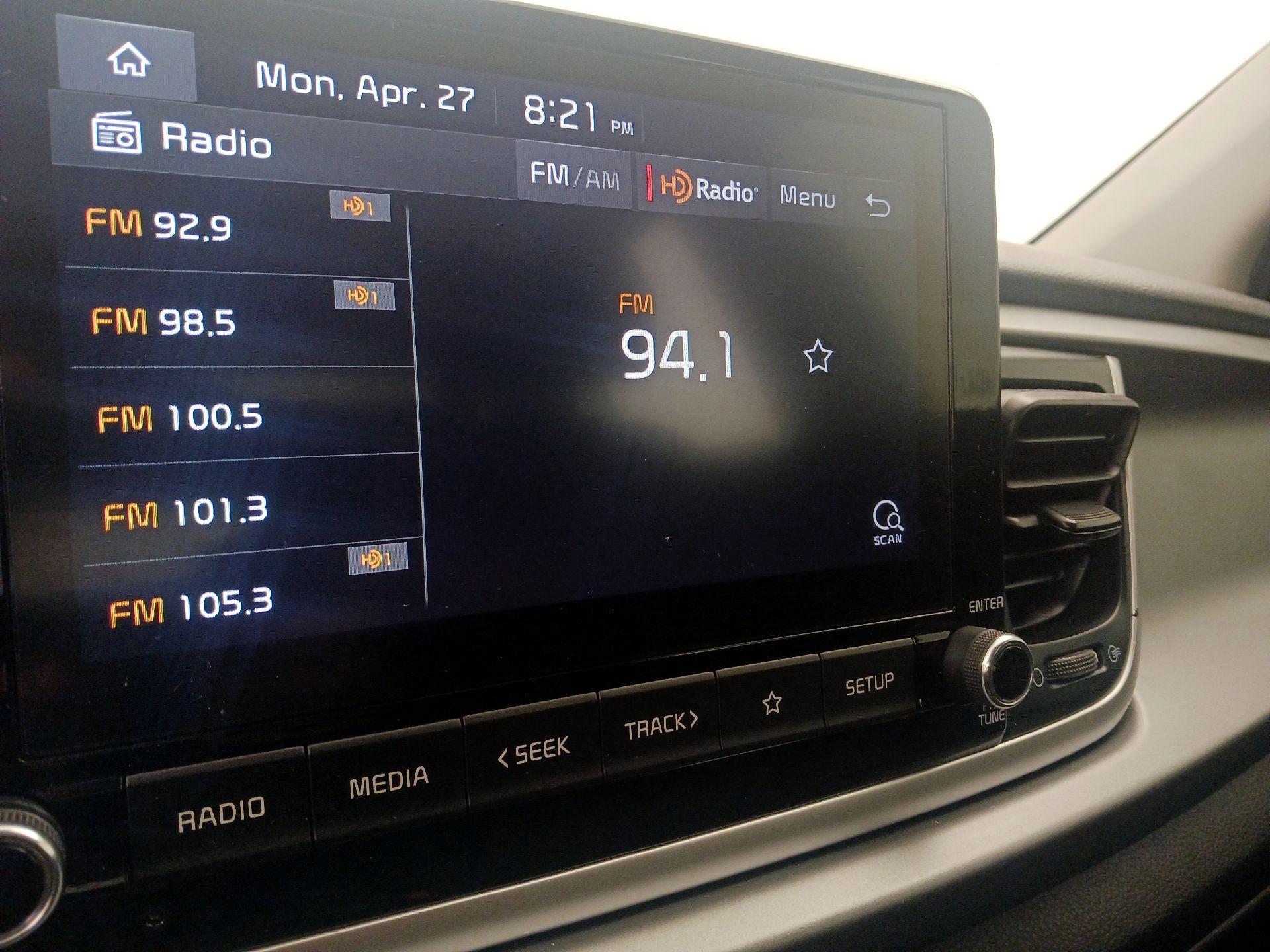Thumbnail: 2021 Kia Rio5 - 14