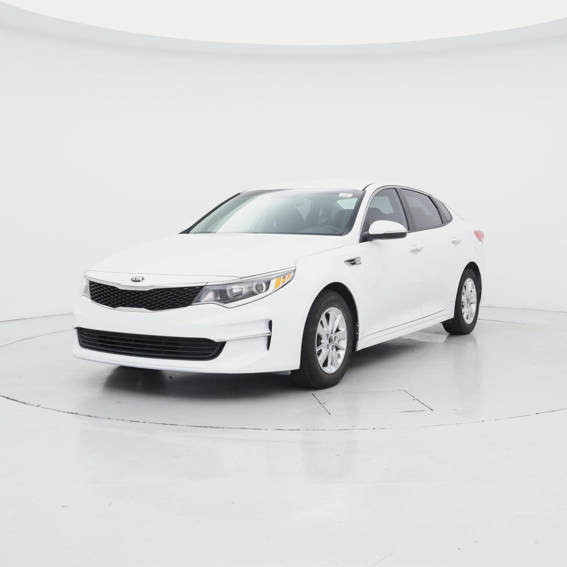 Thumbnail: 2016 Kia Optima - 4