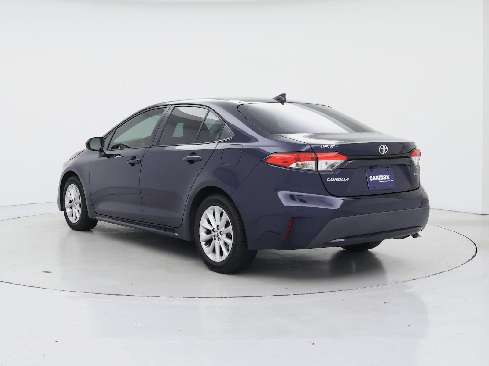 2020 Toyota Corolla LE - Photo 3