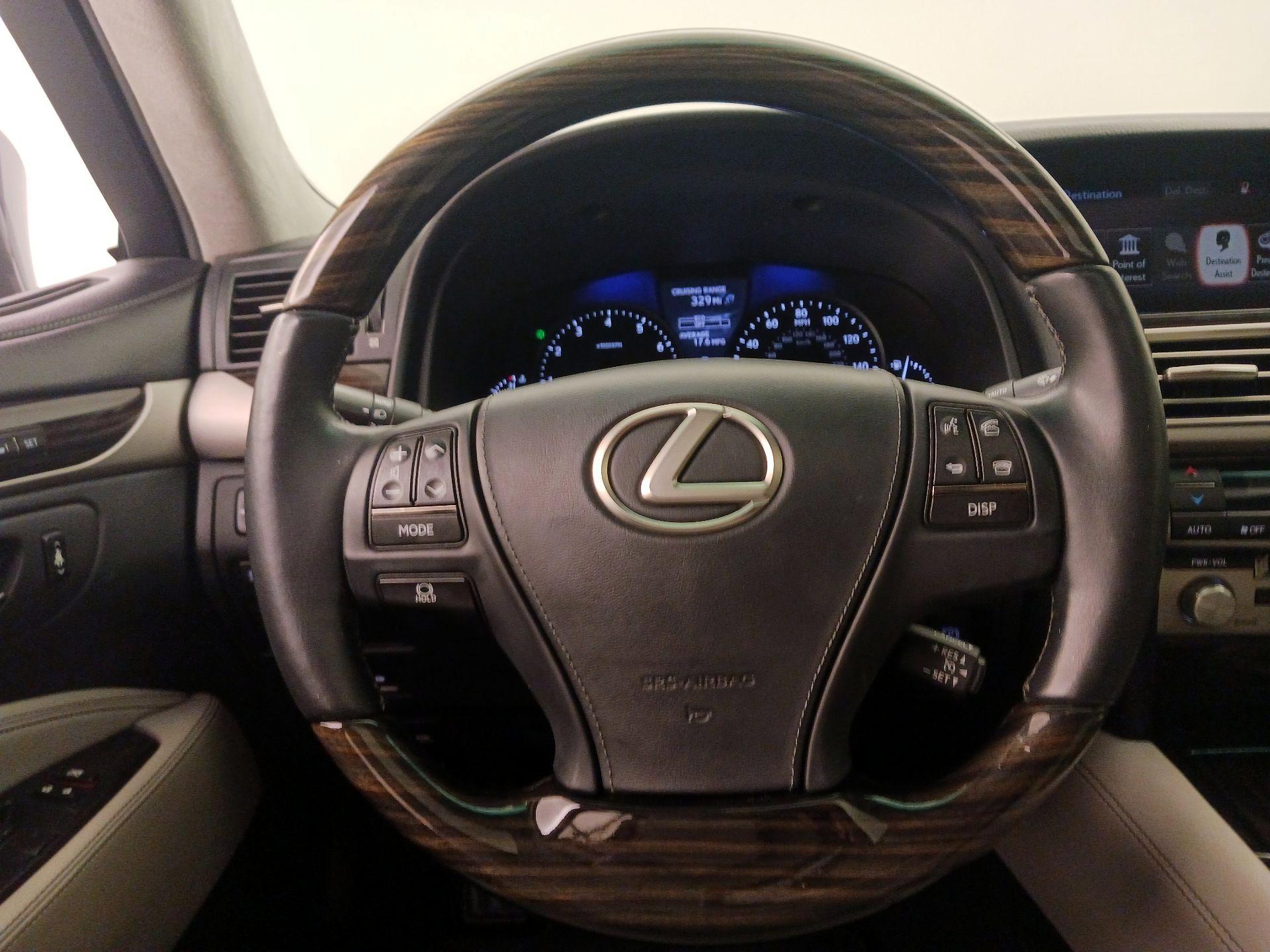 Thumbnail: 2015 Lexus LS - 10
