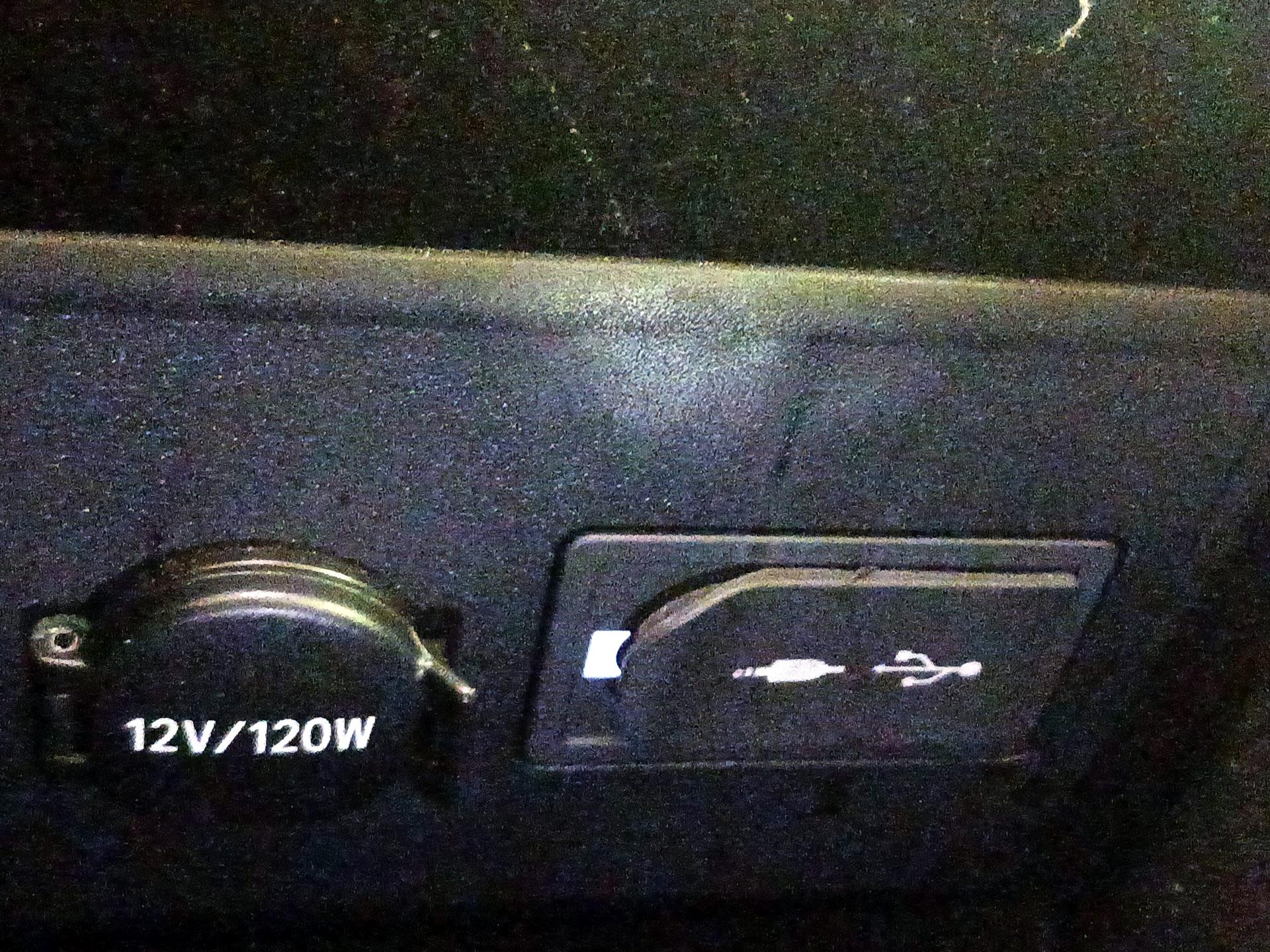 Thumbnail: 2015 Lexus LS - 19