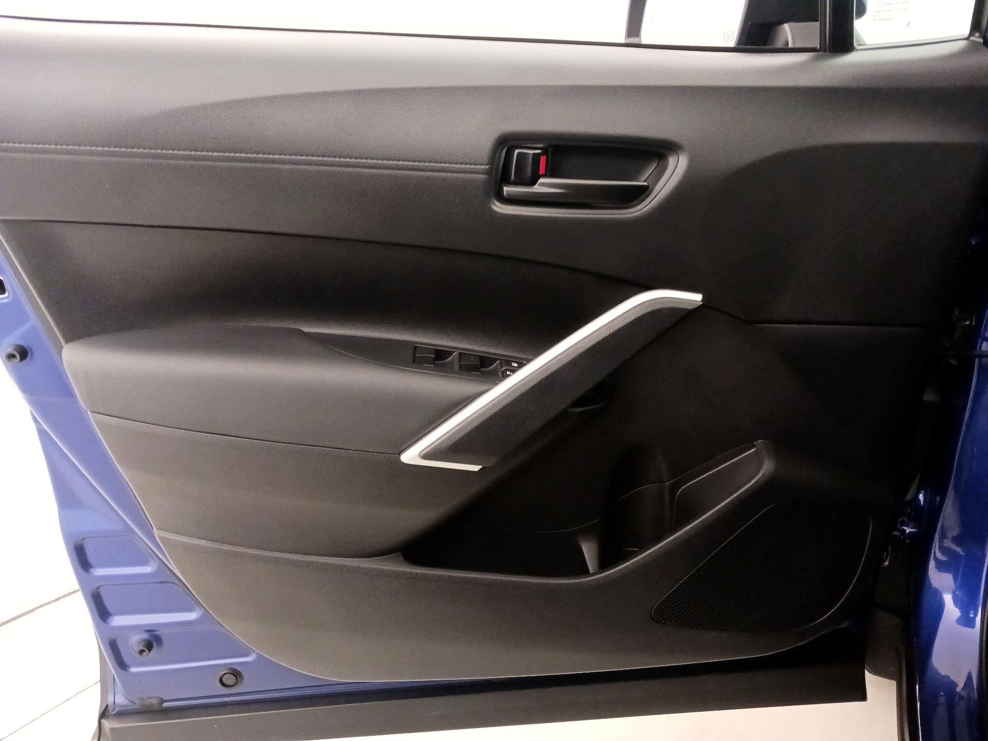 Thumbnail: 2023 Toyota Corolla Cross - 12