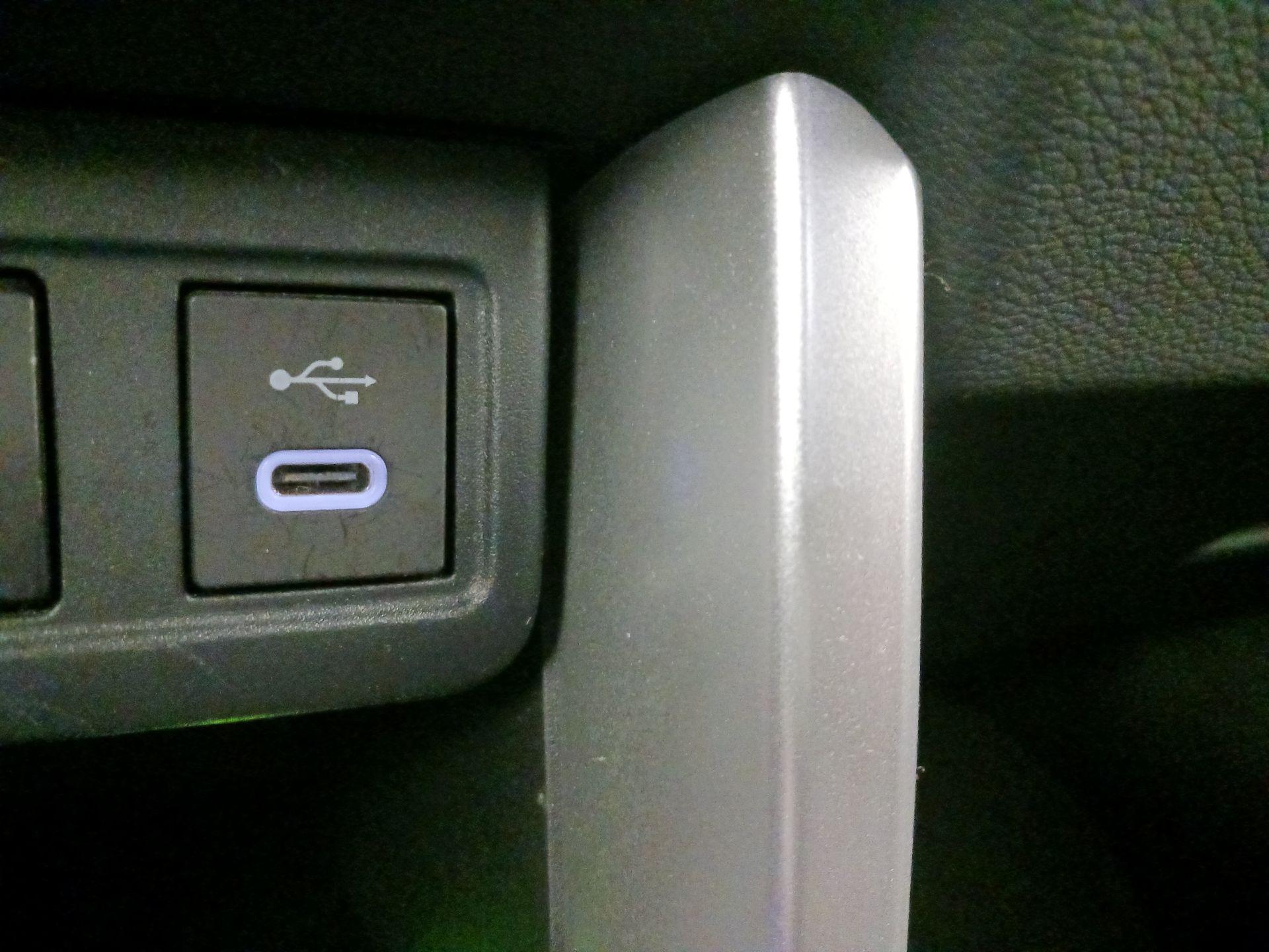 Thumbnail: 2023 Toyota Corolla Cross - 18