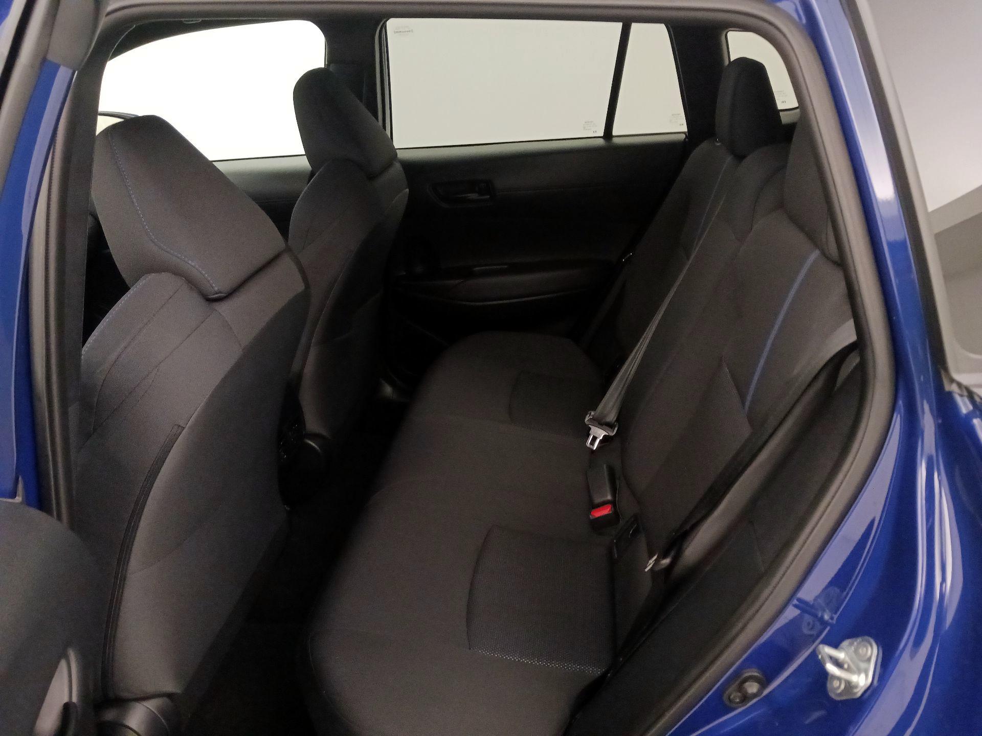 Thumbnail: 2023 Toyota Corolla Cross - 19