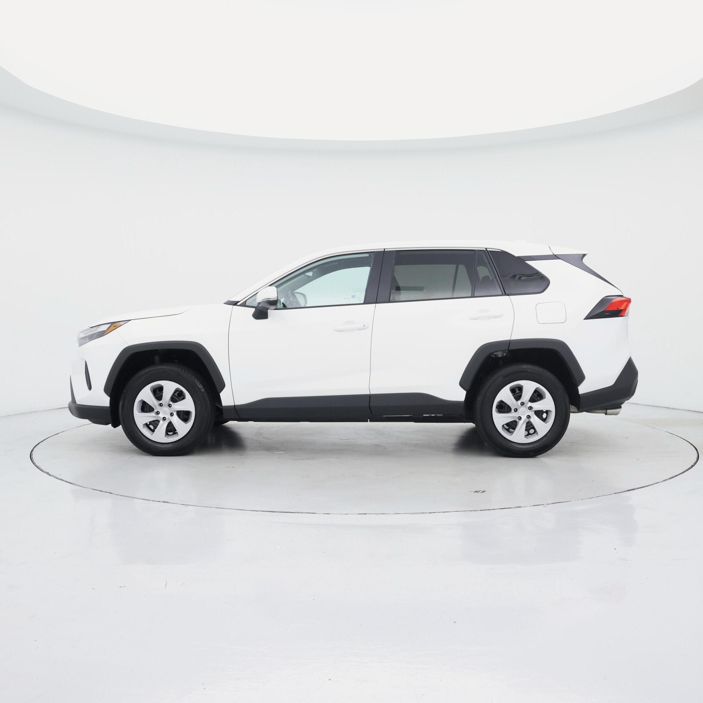 Thumbnail: 2024 Toyota RAV4 - 3