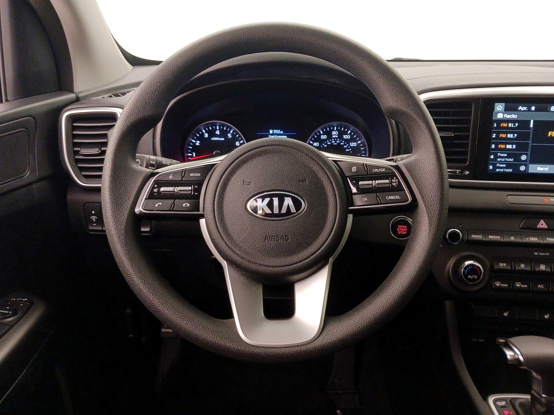 Thumbnail: 2022 Kia Sportage - 10
