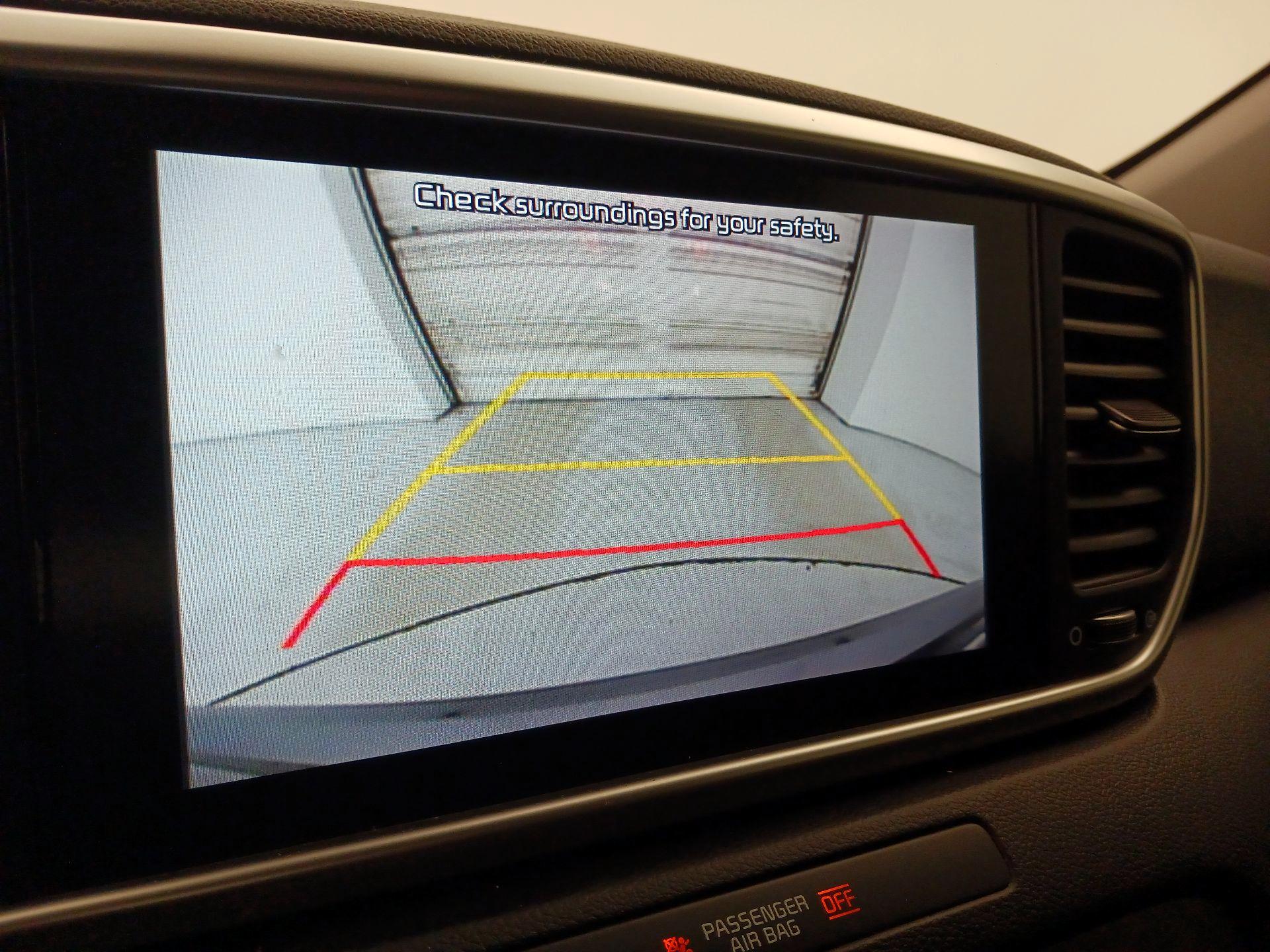 Thumbnail: 2022 Kia Sportage - 14