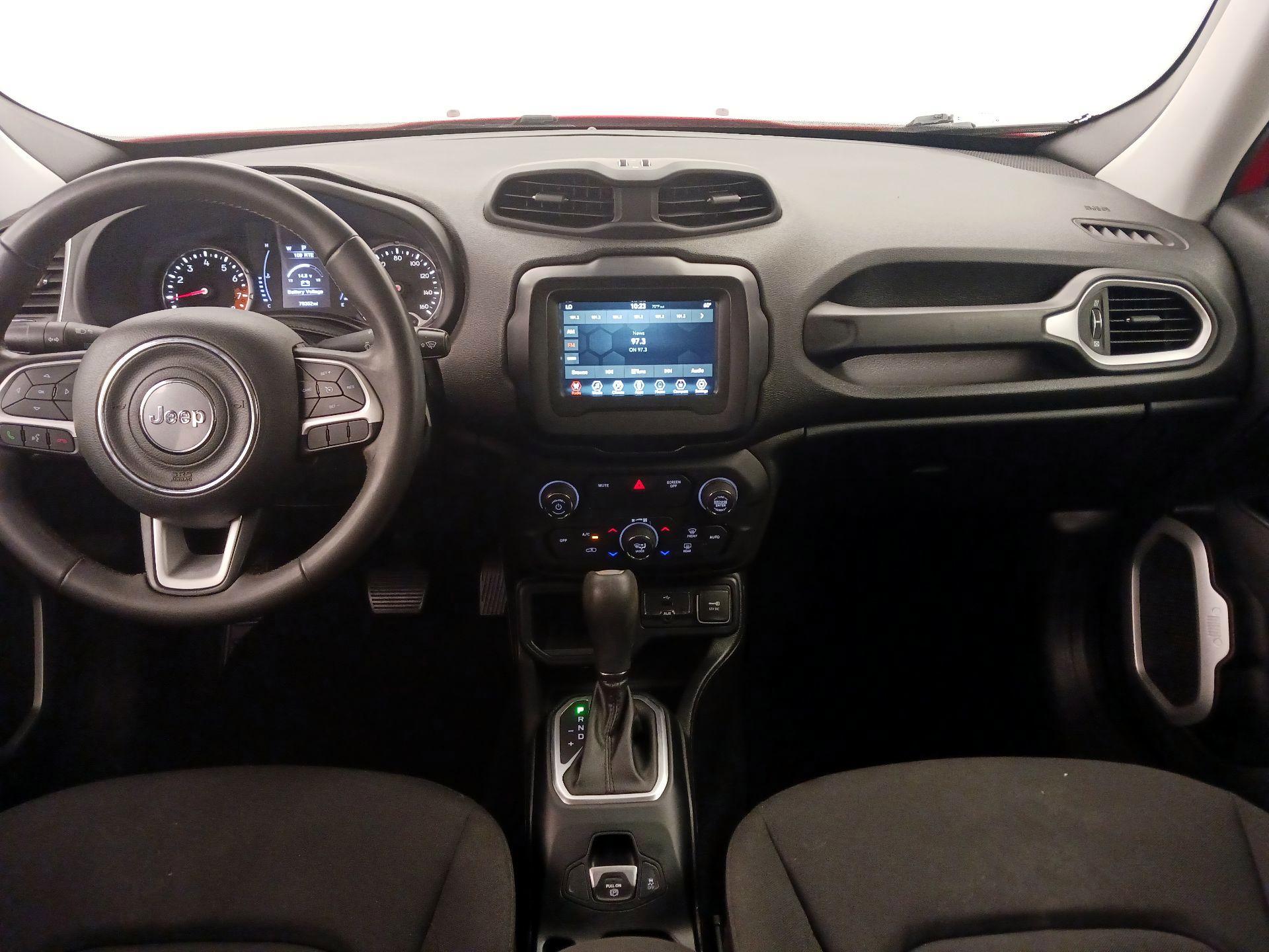 Thumbnail: 2018 Jeep Renegade - 9