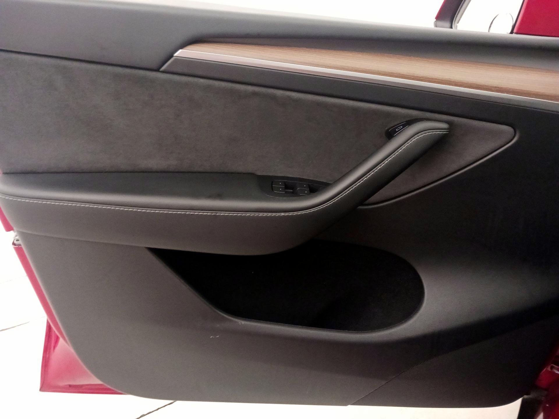 Thumbnail: 2023 Tesla Model Y - 12