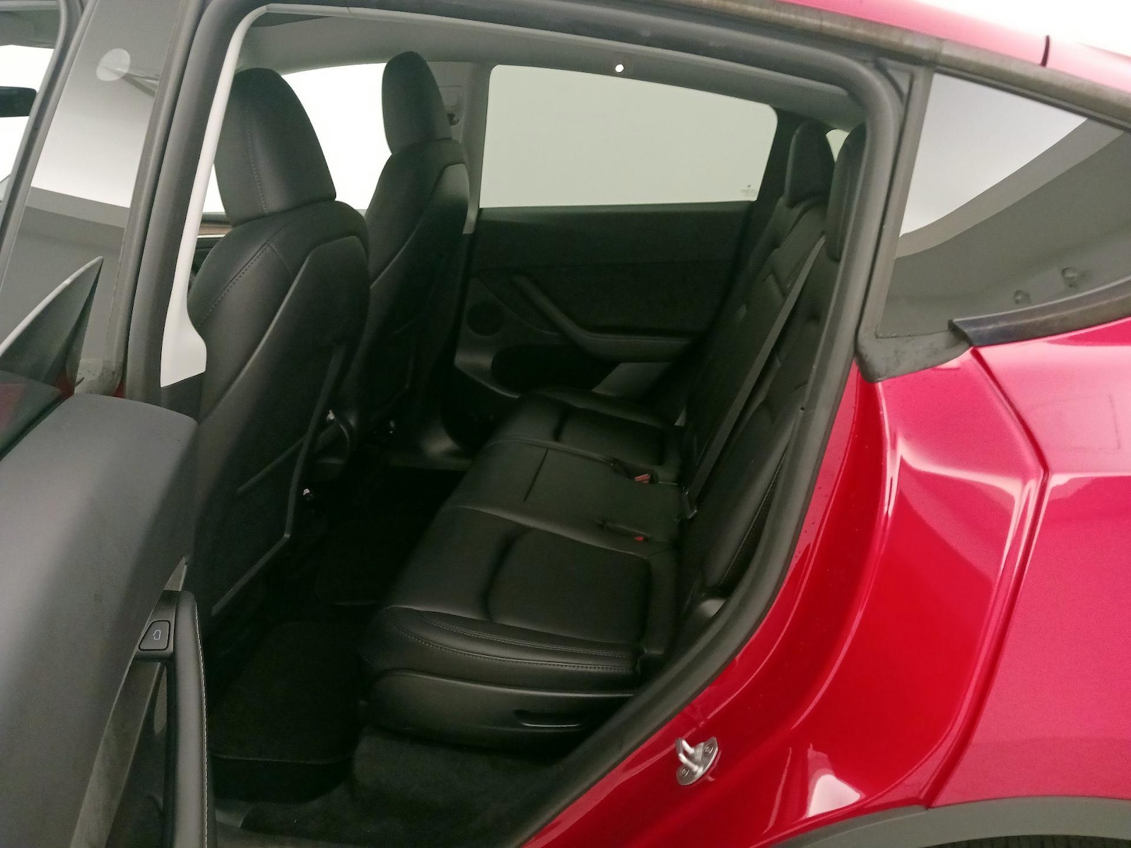 2023 Tesla Model Y Long Range - Photo 21