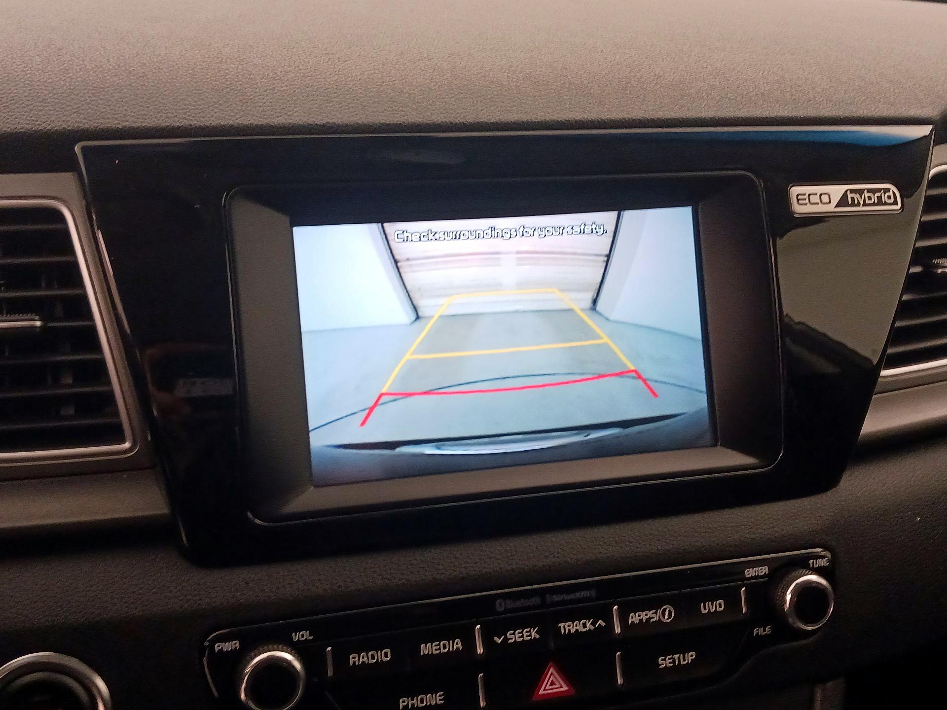 Thumbnail: 2018 Kia Niro - 14