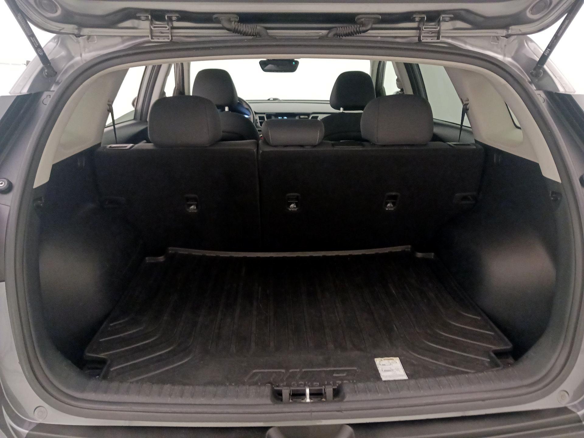 Thumbnail: 2018 Kia Niro - 20