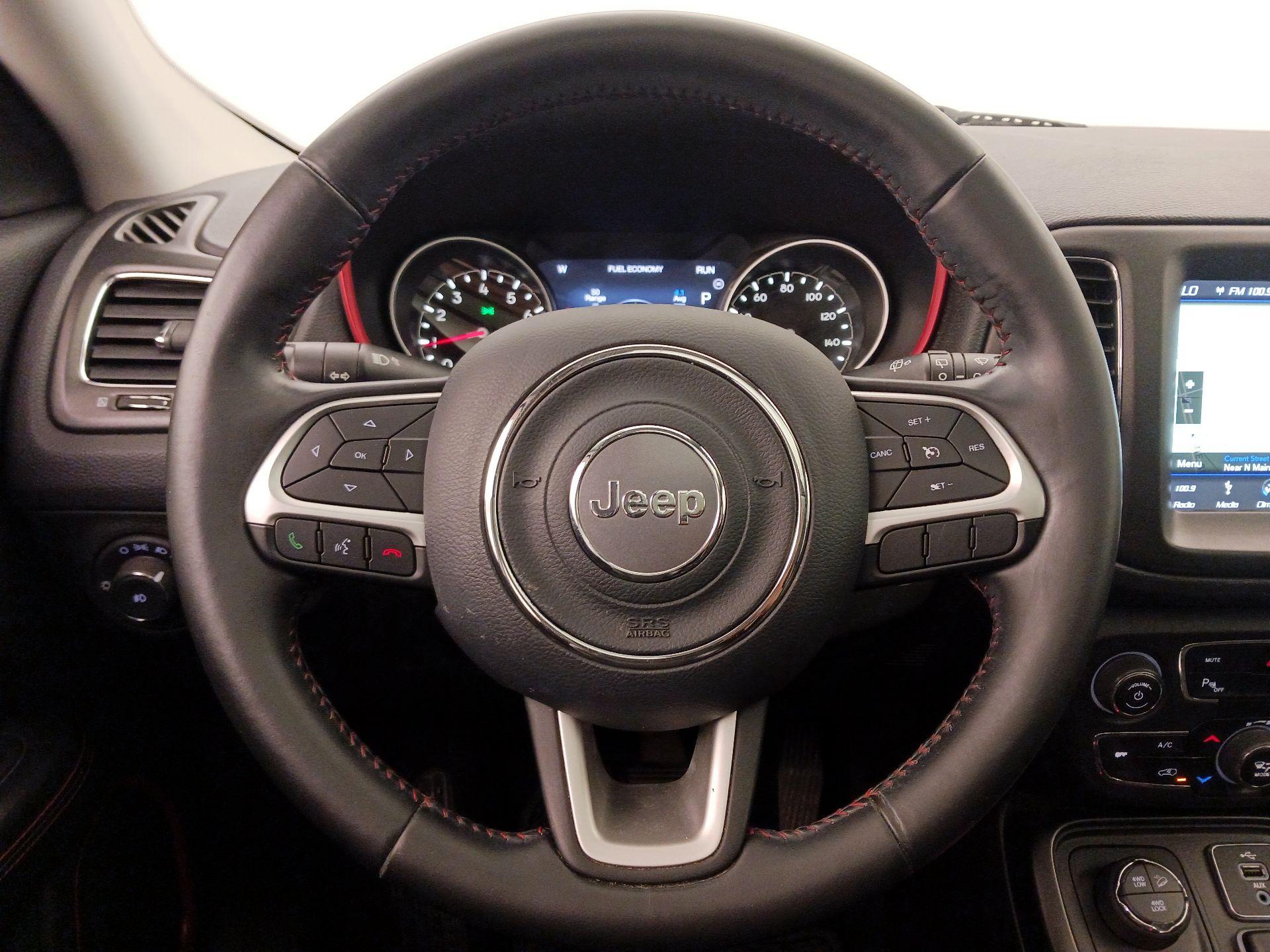 Thumbnail: 2018 Jeep Compass - 10