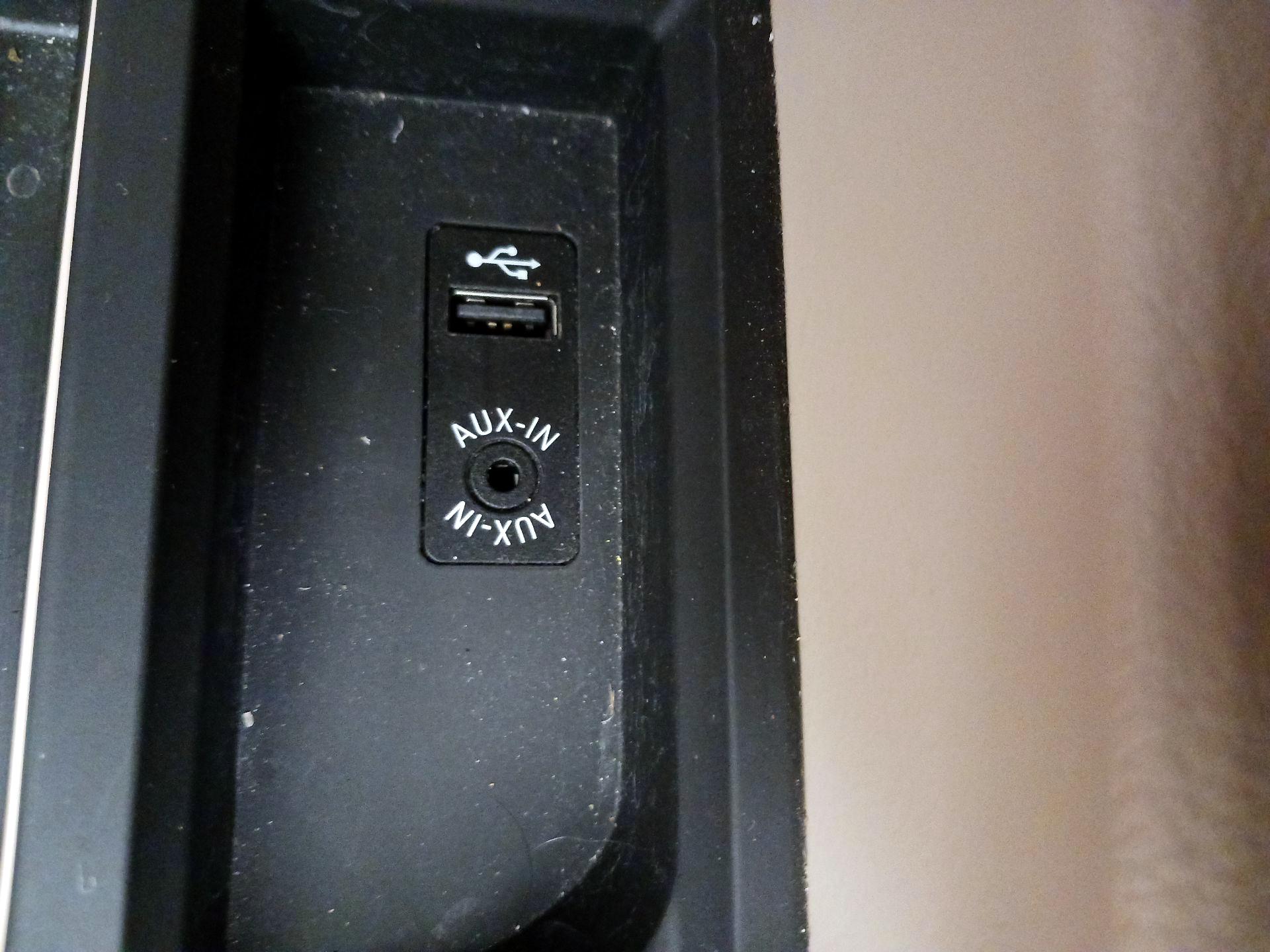 Thumbnail: 2016 BMW 3 Series - 18