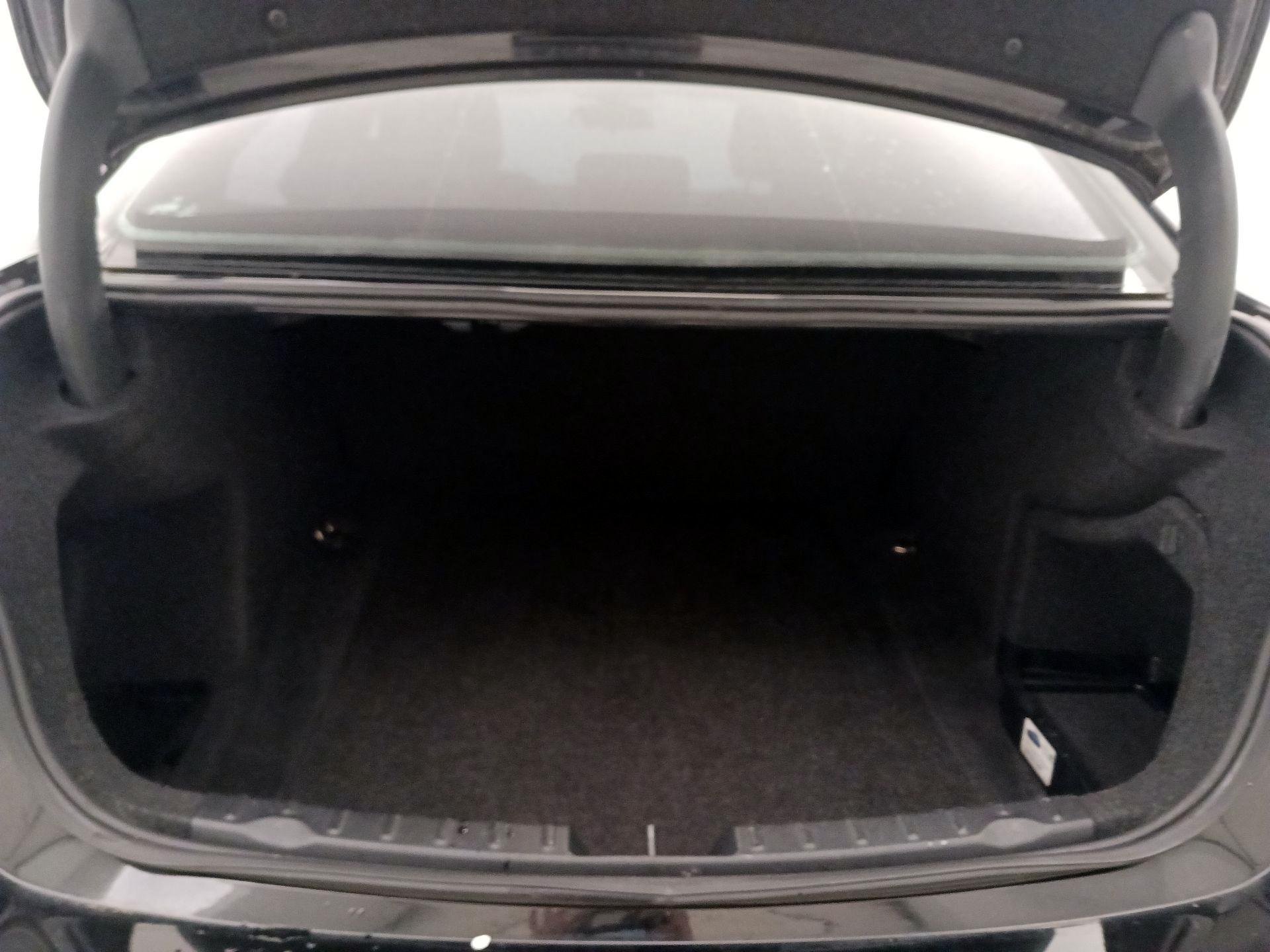 Thumbnail: 2016 BMW 3 Series - 20