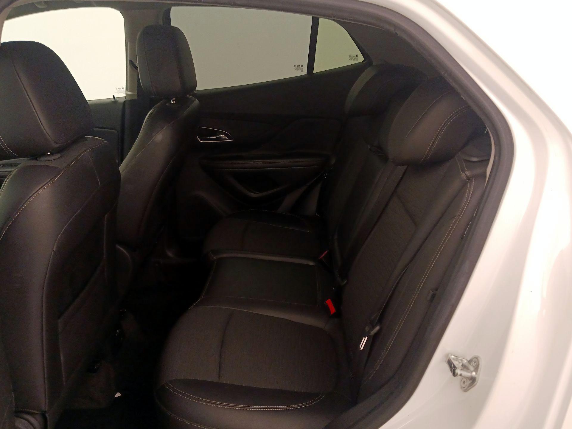Thumbnail: 2015 Buick Encore - 20
