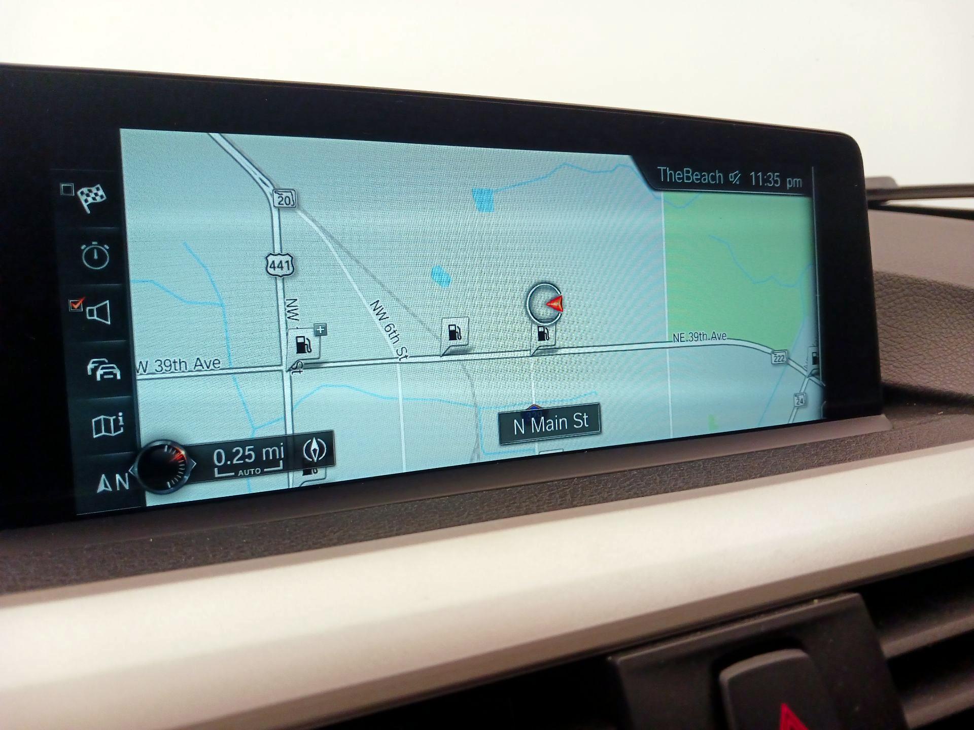 Thumbnail: 2017 BMW 3 Series - 14