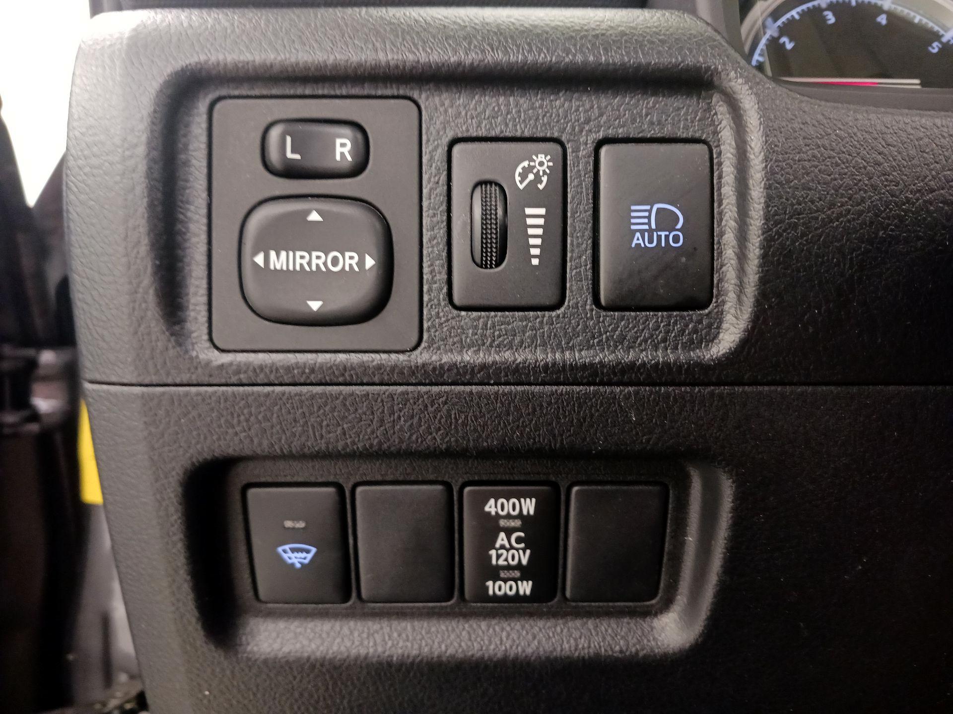 Thumbnail: 2021 Toyota 4Runner - 13
