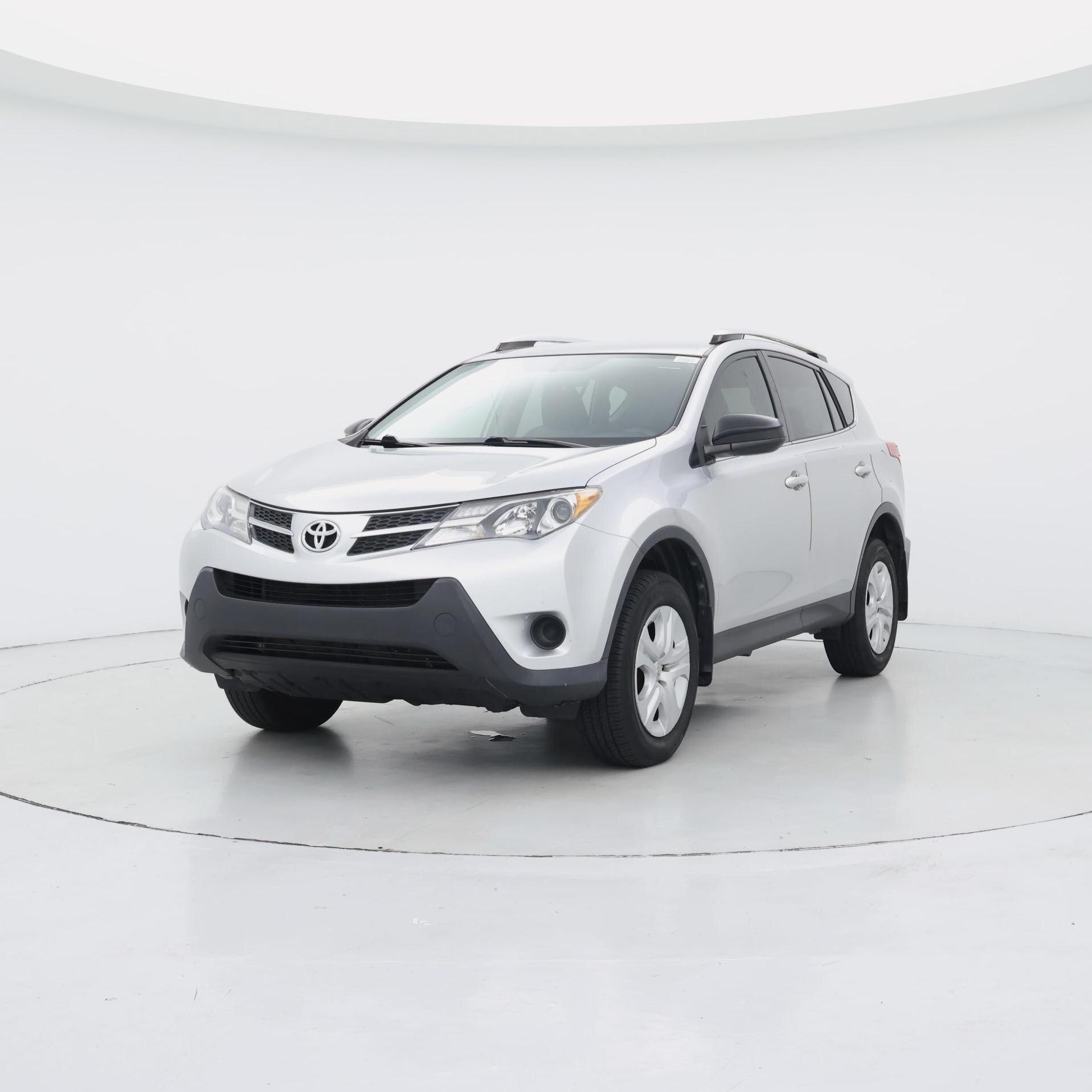 Thumbnail: 2015 Toyota RAV4 - 4