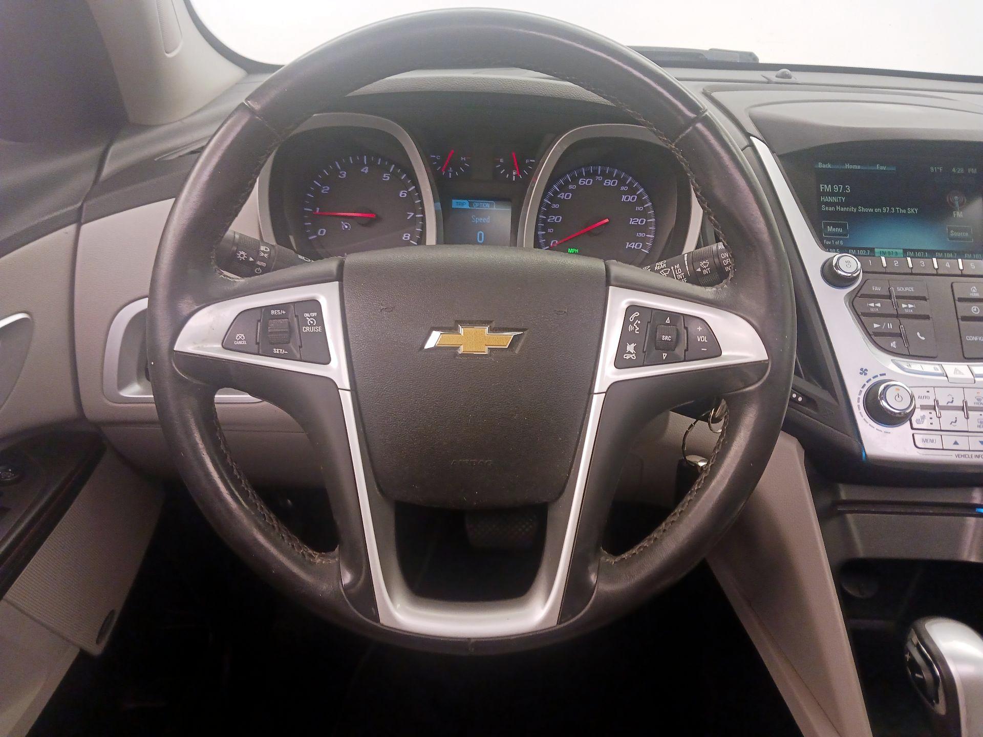 Thumbnail: 2015 Chevrolet Equinox - 10