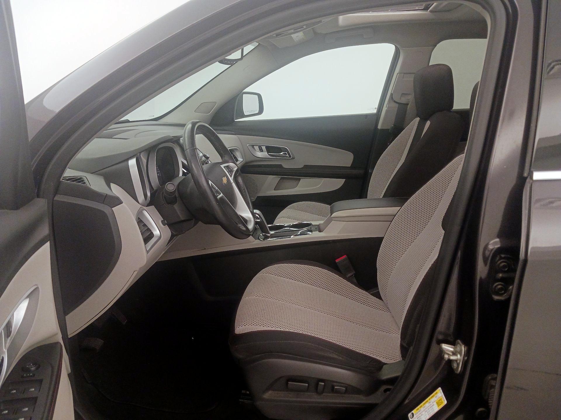 Thumbnail: 2015 Chevrolet Equinox - 11