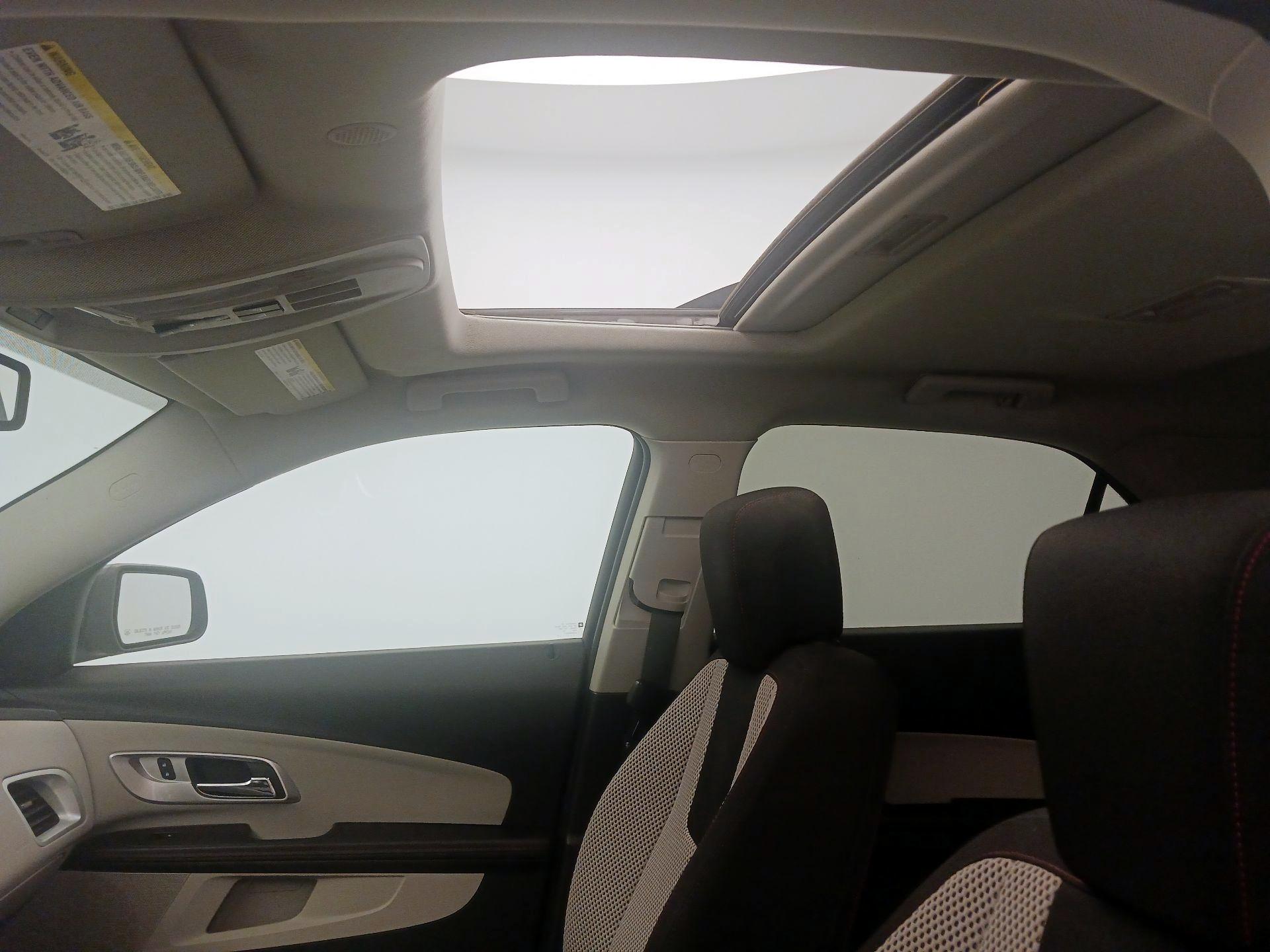 Thumbnail: 2015 Chevrolet Equinox - 18