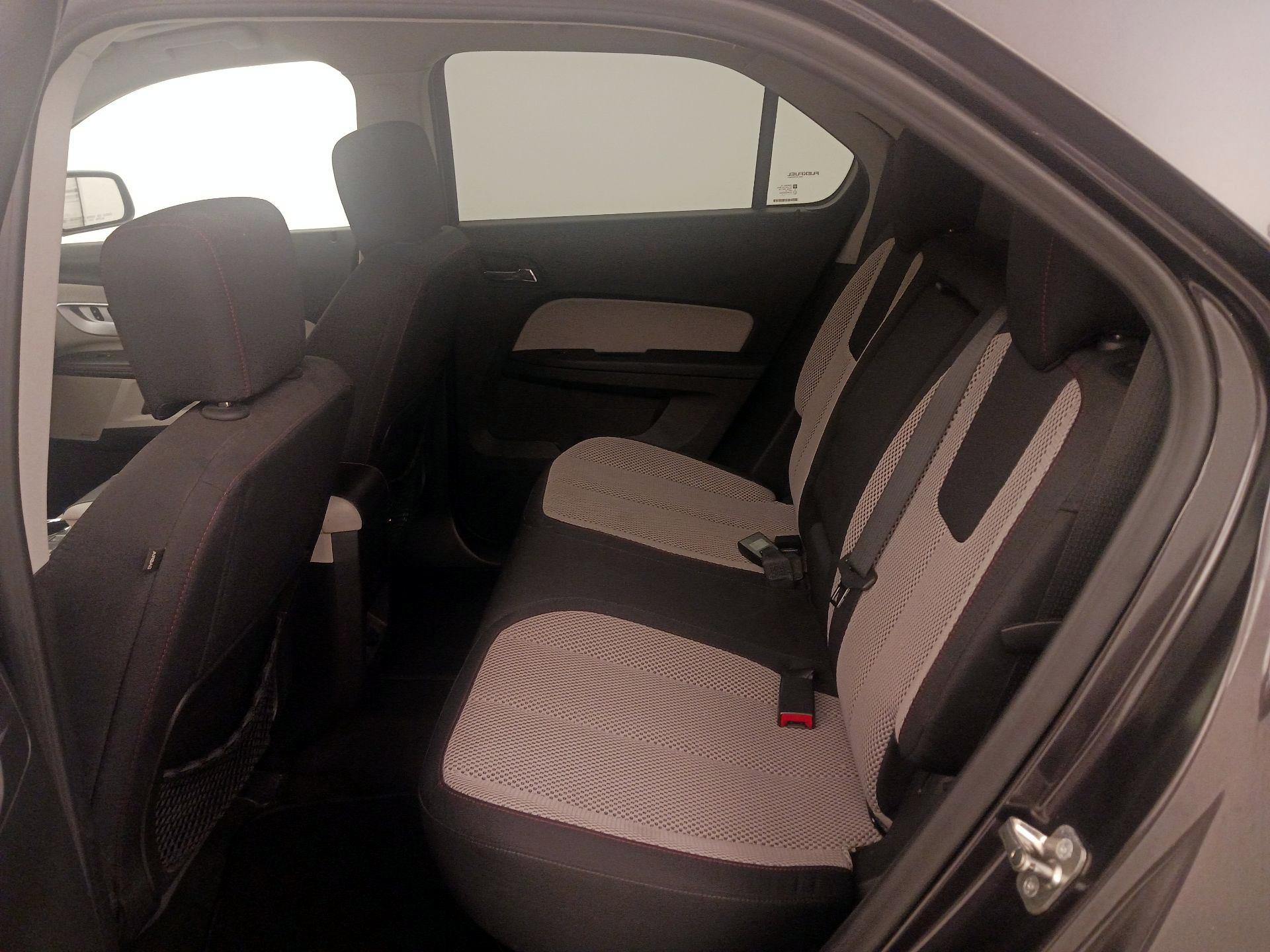 Thumbnail: 2015 Chevrolet Equinox - 19