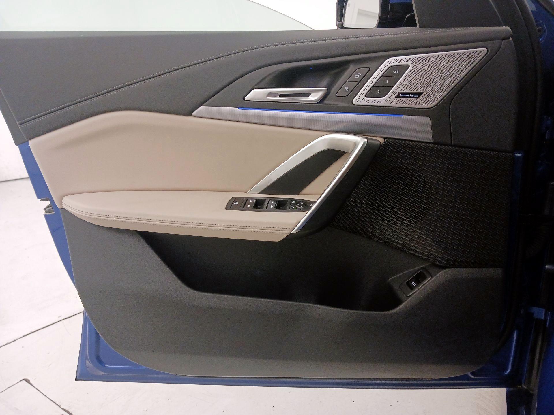 Thumbnail: 2025 BMW X1 - 12