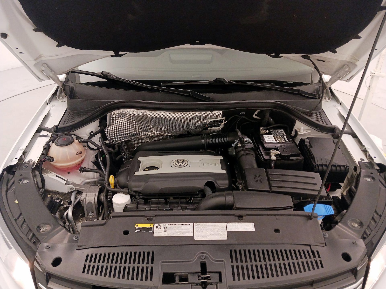 2018 Volkswagen Tiguan Limited Base - Photo 22