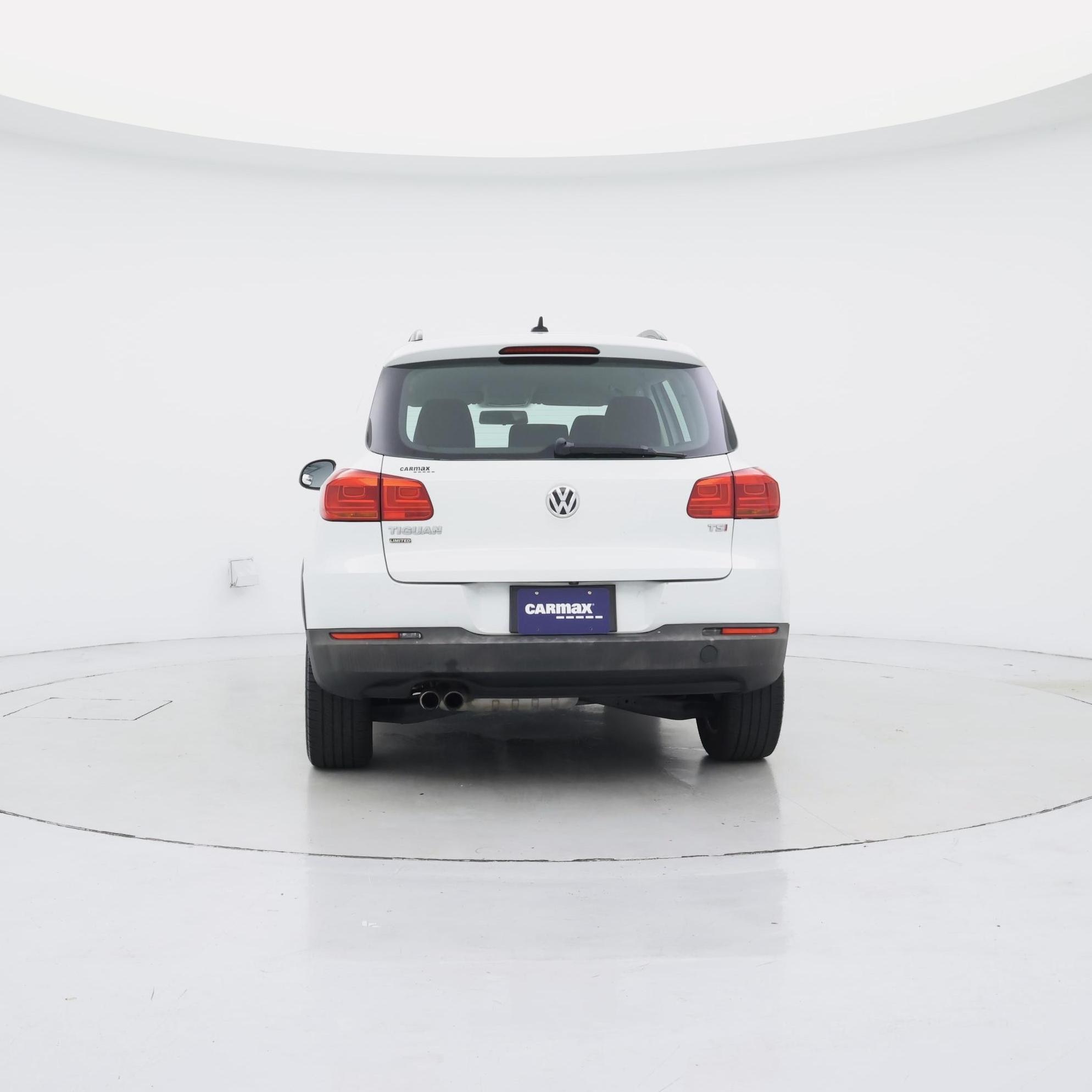 Thumbnail: 2018 Volkswagen Tiguan - 6